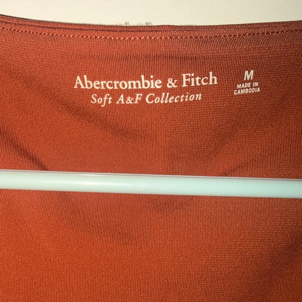 Abercrombie & Fitch Deep V-Neck Bodysuit in Rust - Image 4