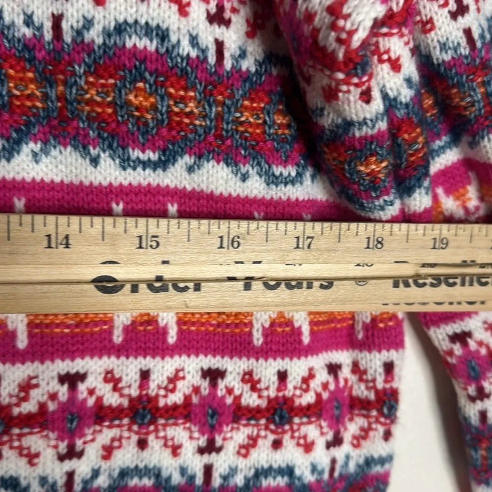 LOFT ladies pullover cozy Crew Neck Sweater with Fair Isle Pattern size medium - Image 7