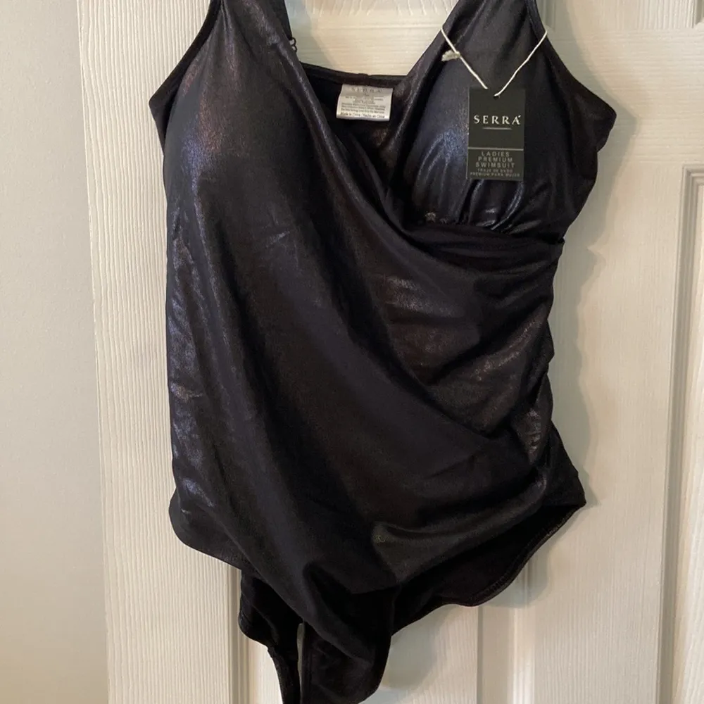 Serra Shimmering Black Ladies Swimsuit size L brand new - Image 5