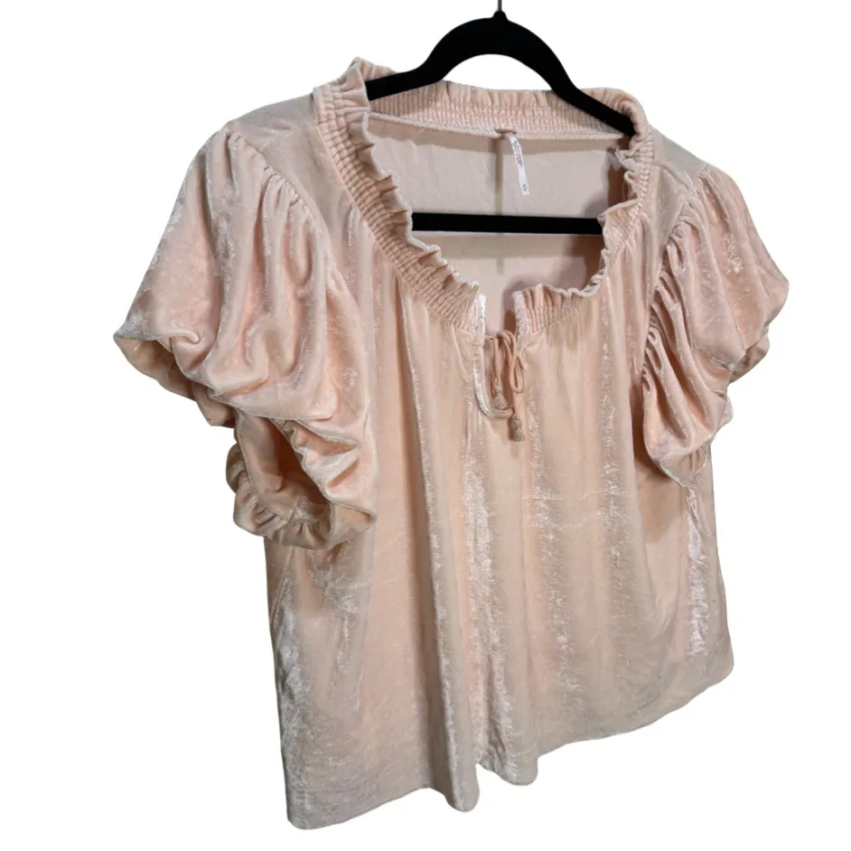 Free People Terese Puff Sleeve Velvet Top Blush Pink/Peach Size M NWOT - Image 7