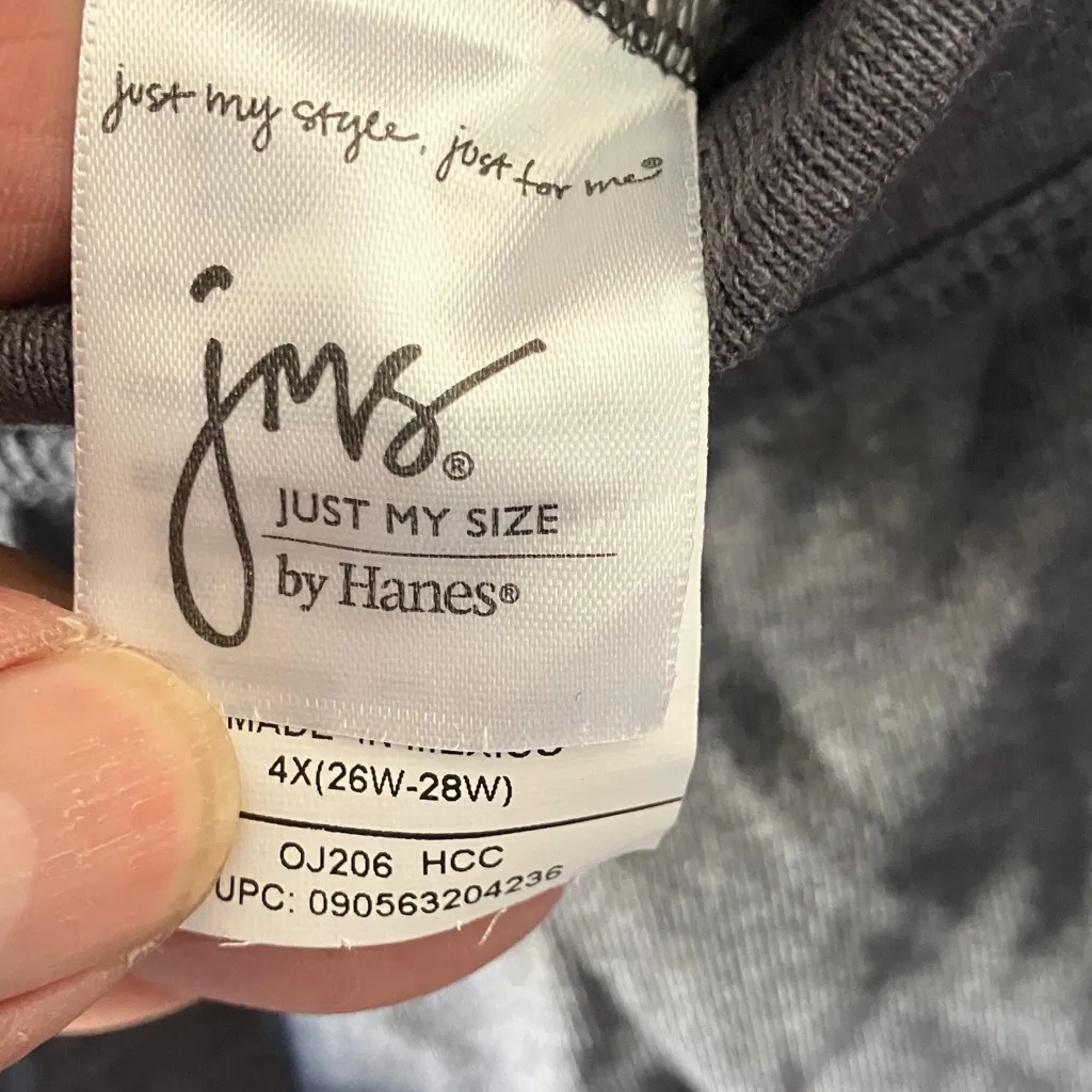 Hanes Just My Size Gray shorts 4X - Image 2