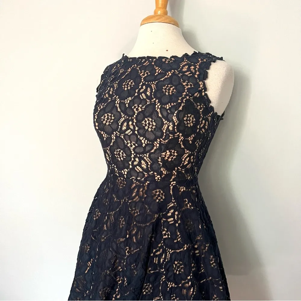 City Studios  Navy Blue Tan Sleeveless Eyelet Cocktail Party Dress Juniors Size 5 - Image 3