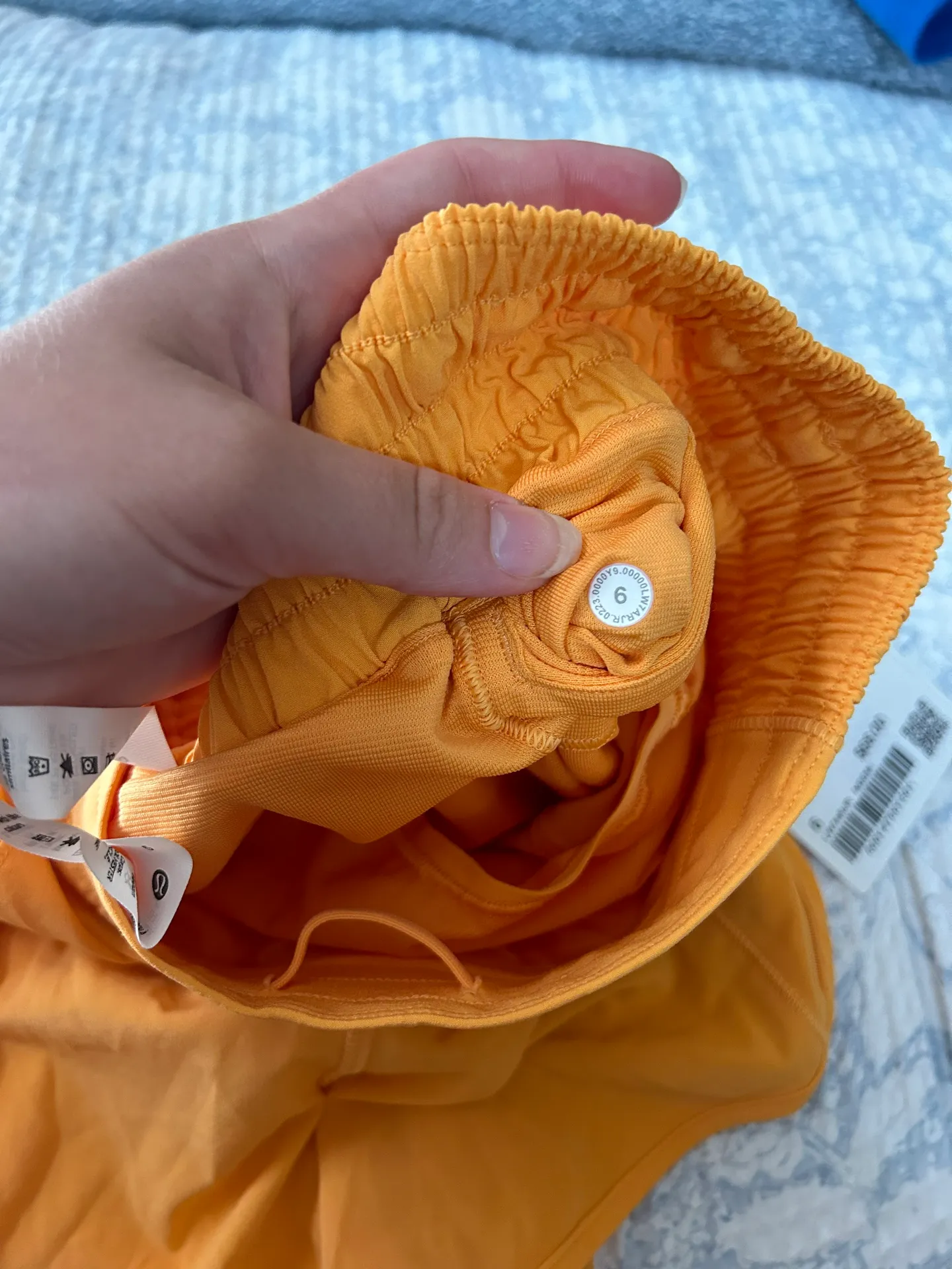 Hotty Hot Short 2.5” - Image 4