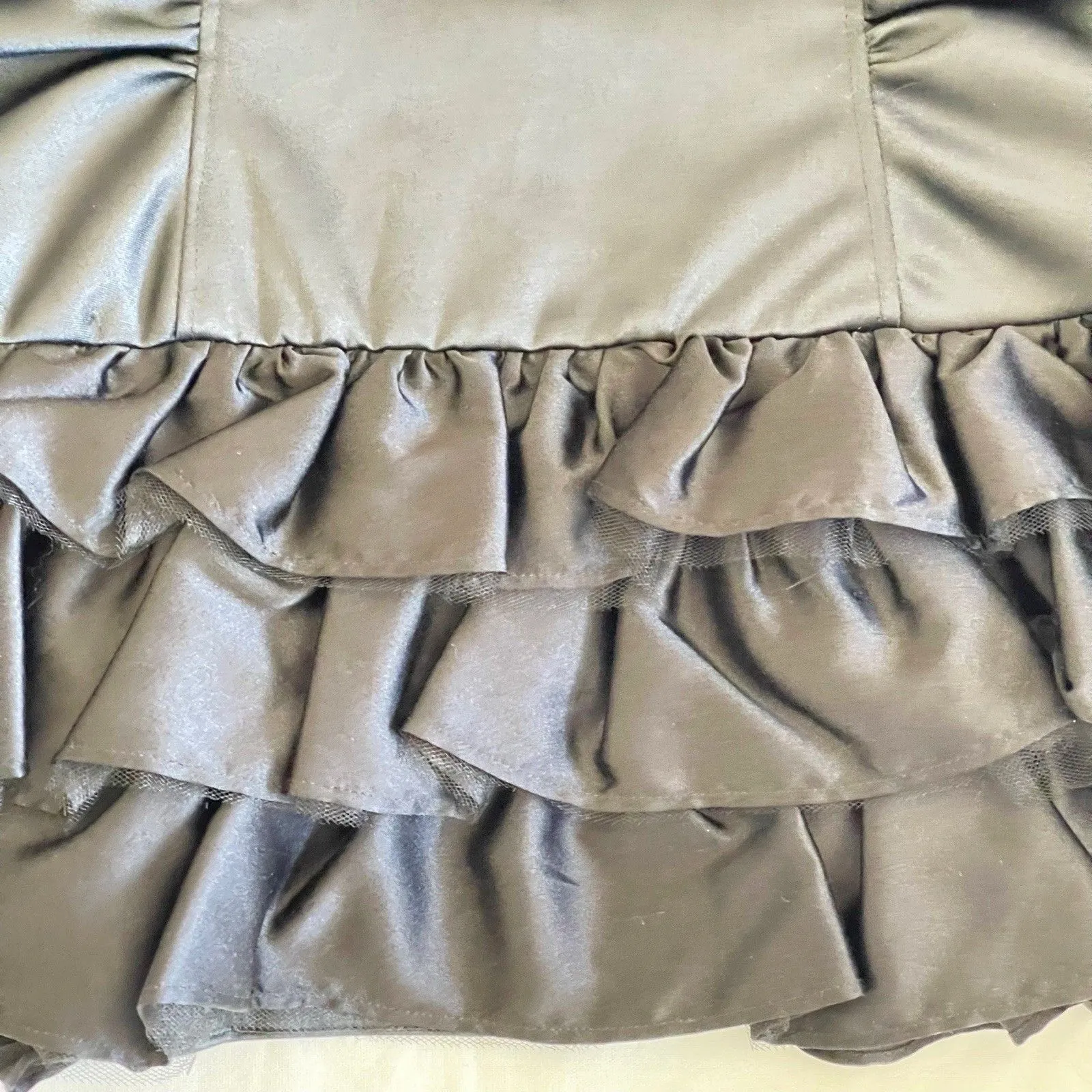 Y2K Betsey Johnson Womens Top Sz XS Black Satin Corset-Style Sequin Gothic Edgy - Image 4