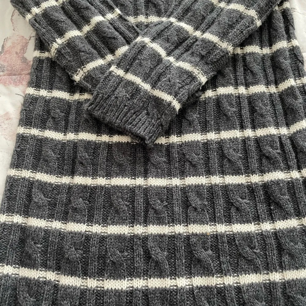 ICB alpaca wool blend striped gray & white cable knit sweater dress, size S - Image 9
