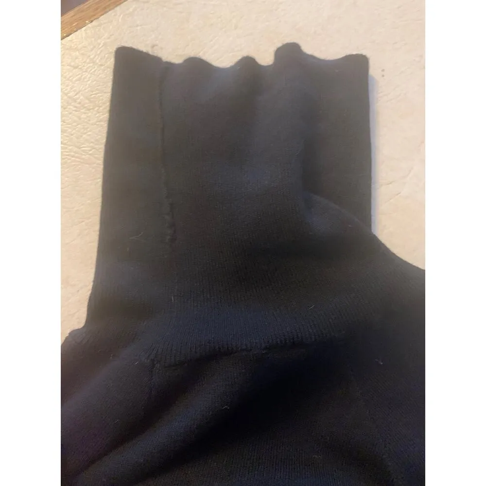 Cyrus black turtle neck womans medium cutout shoulder new with tags cute pro - Image 5