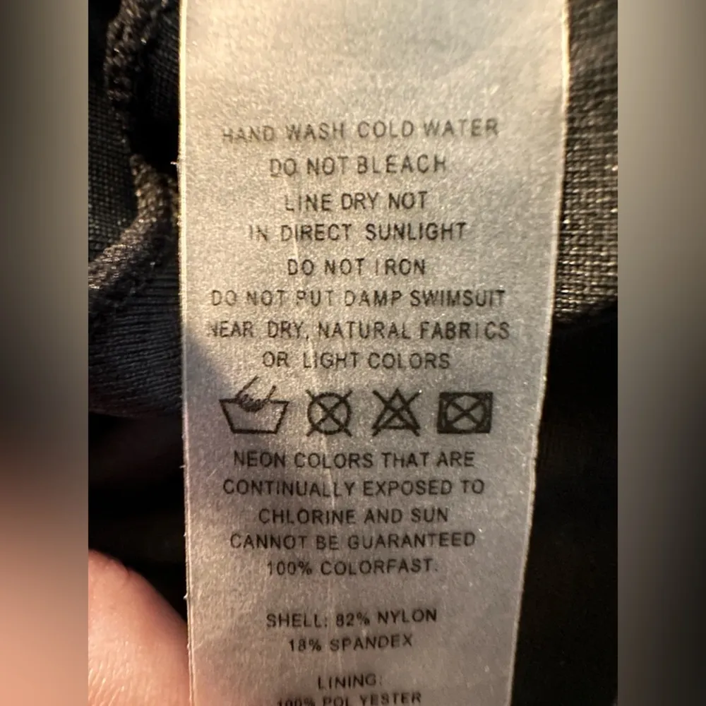 Black and White Striped Tankini Bathing Suit Top NWOT Size XL - Image 5