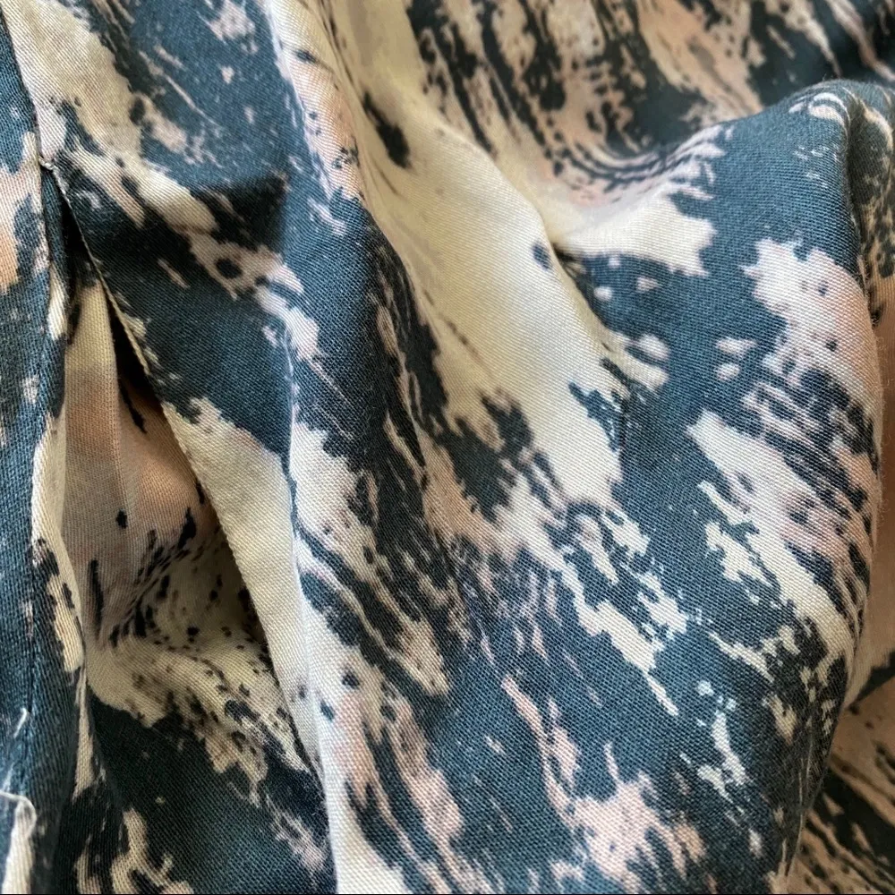 Silence+Noise Sedona Plunge Midi Dress XS - Image 8