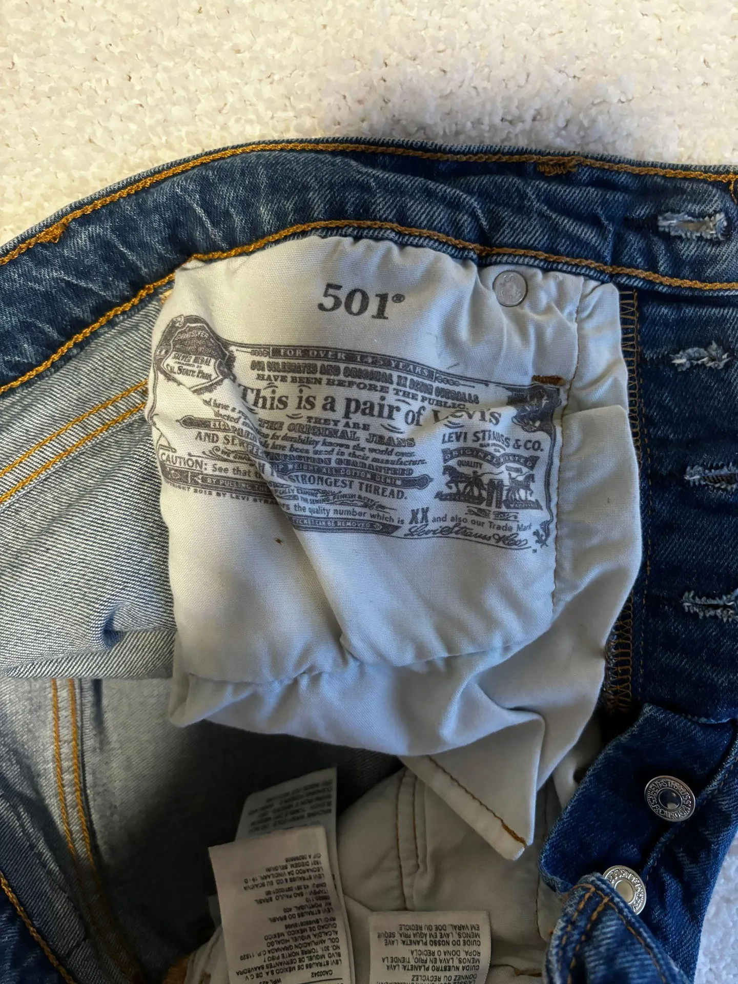 Levi’s 501 Shorts - Image 3