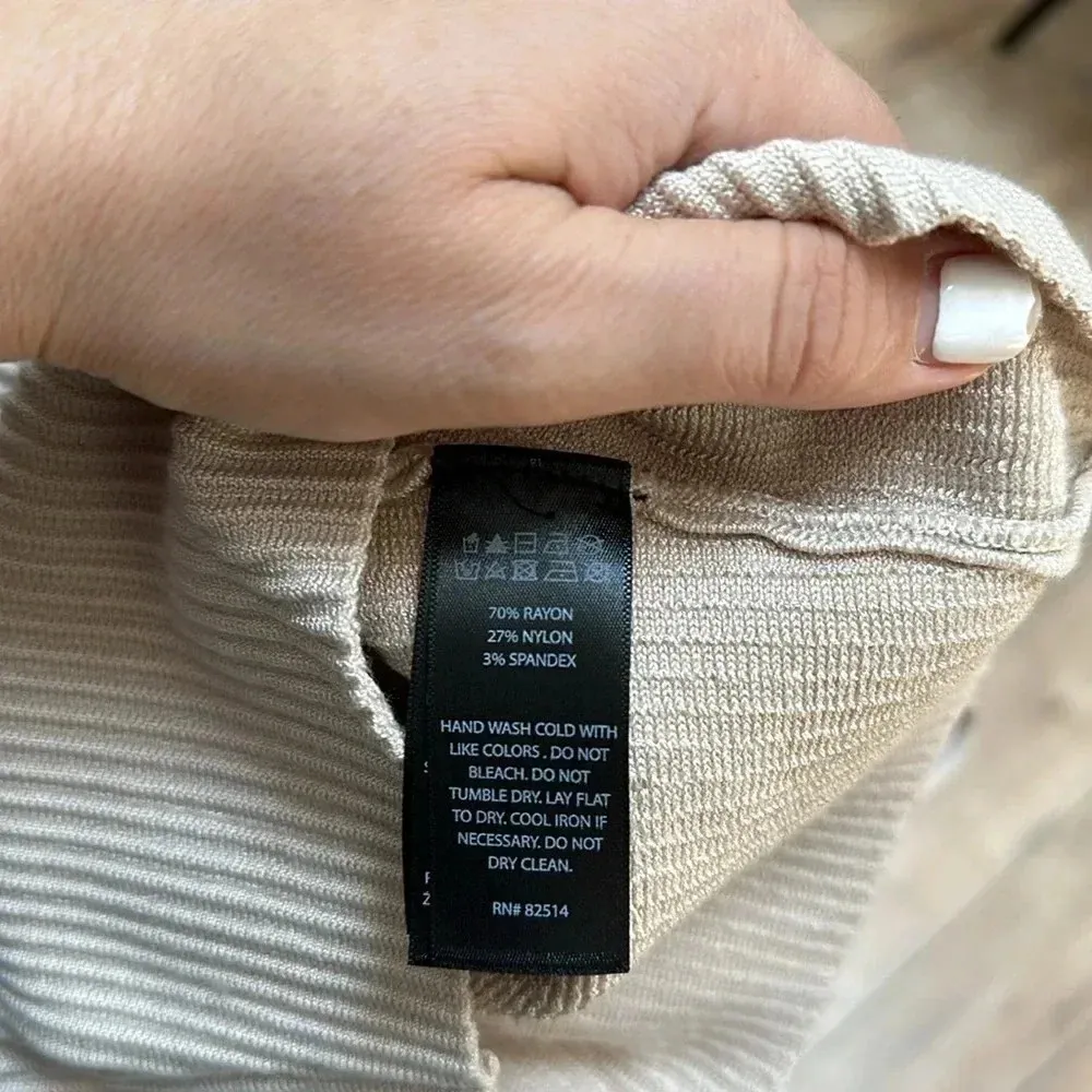 NWT House of Harlow Criss - Image 4