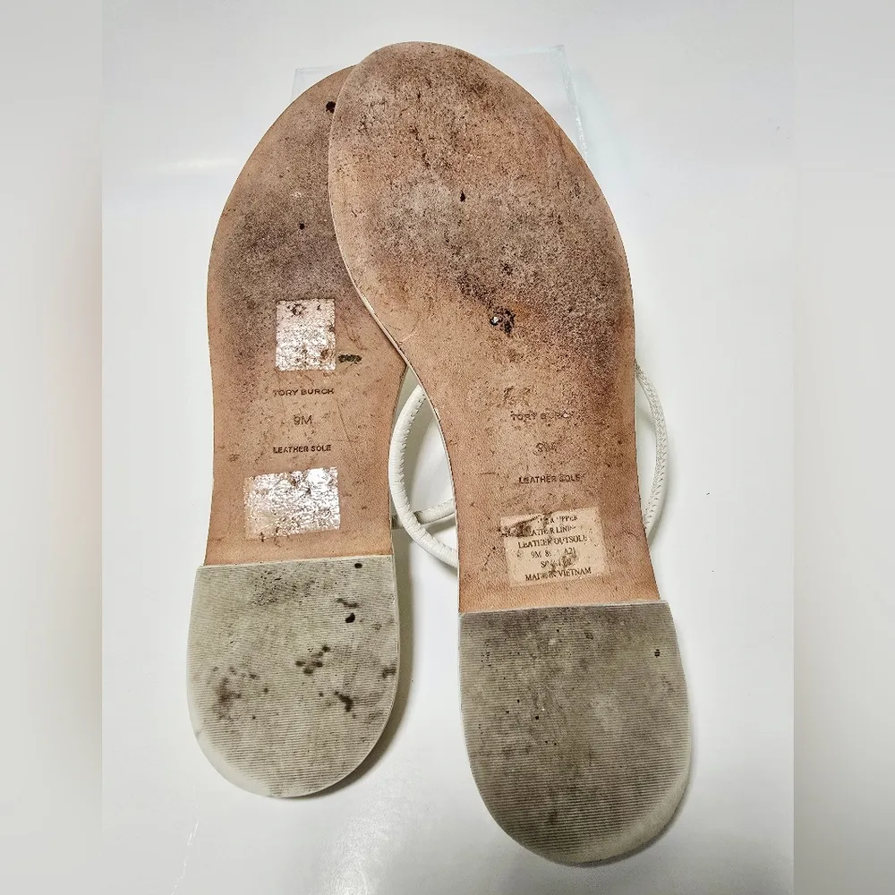 Tory Burch Capri  Beaded Leather  Tong Sandal/ Ivory/Gold Size 9 - Image 8