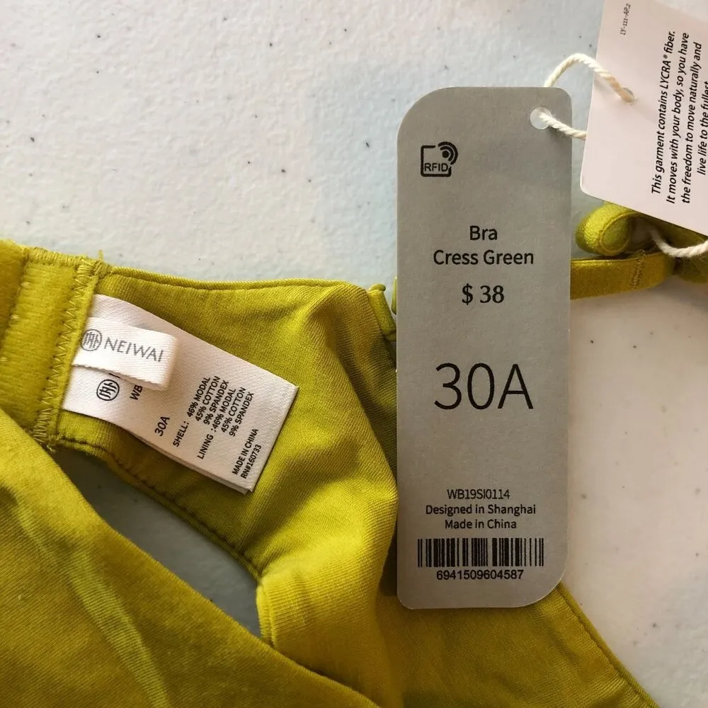 Neiwai Pure Comfort Soft Modal Triangle Bra 1.0 Vivid Green XS/30A - Image 4