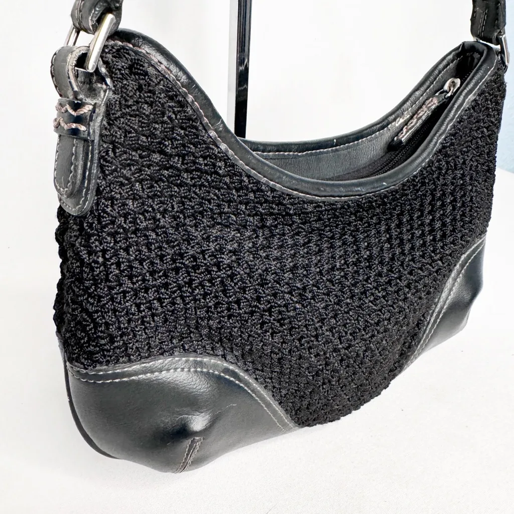 THE SAK BLACK SMALL HOBO BAG - Image 2
