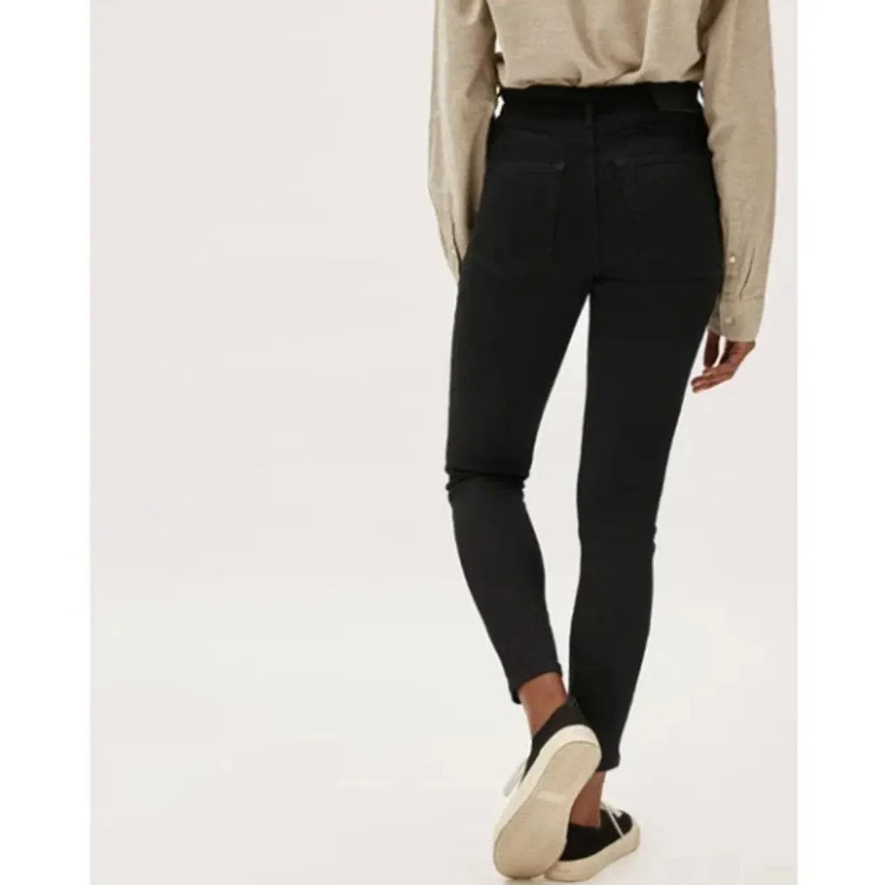 NWT Everlane Authentic Stretch High Rise Skinny Jean in Black - Image 13