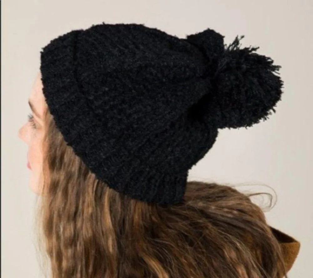 LIGHT MY FIRE POM BEANIE - Image 2