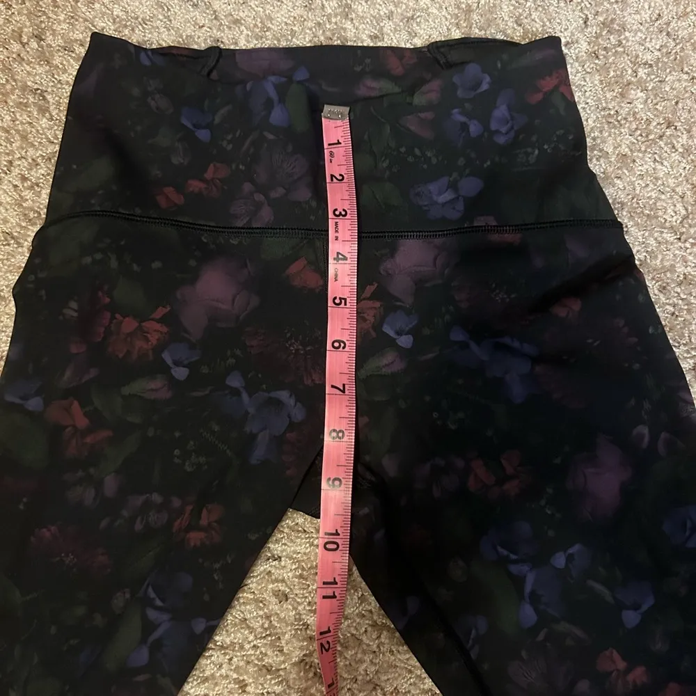 Lululemon Floral Print Wunder Under Crop Leggings - Image 4