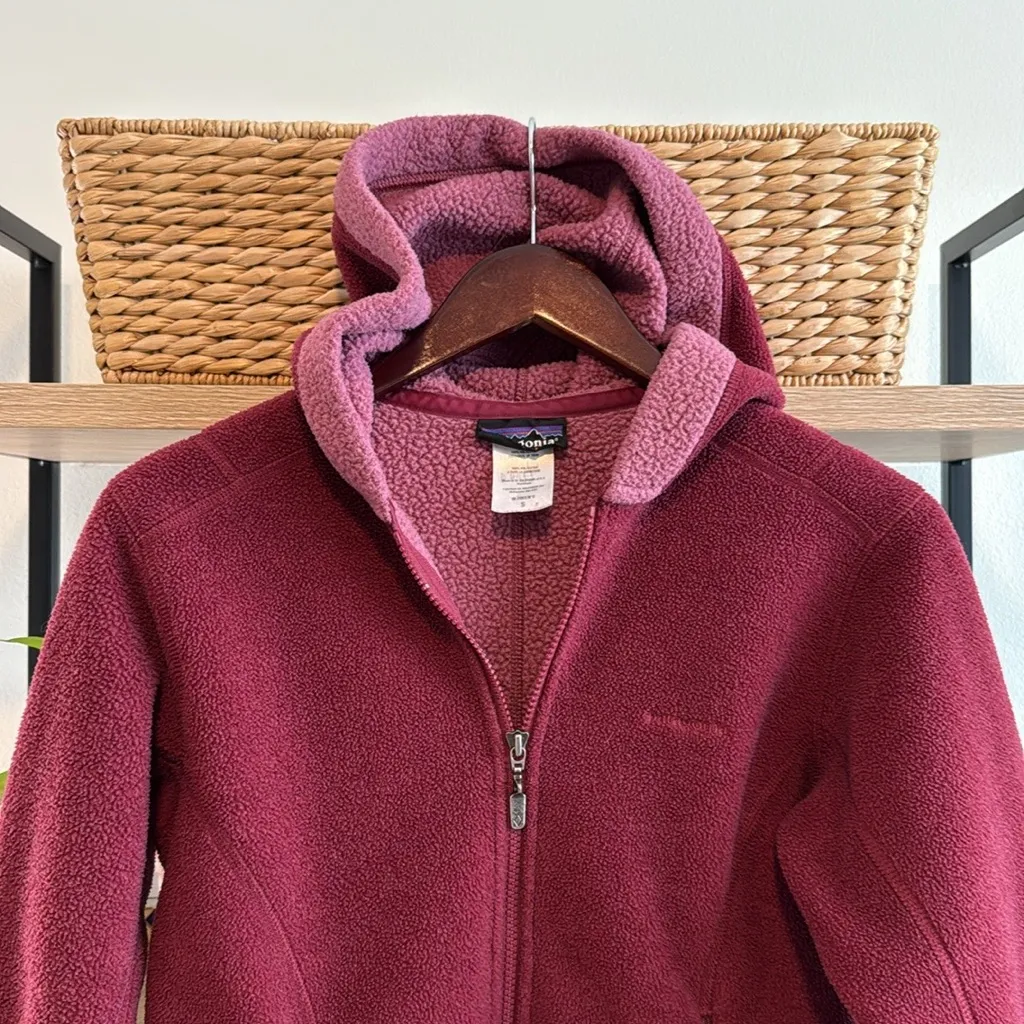 Patagonia Synchilla Fully Zipped Hooded Fleece Maroon & Pink Jacket, S - Image 3