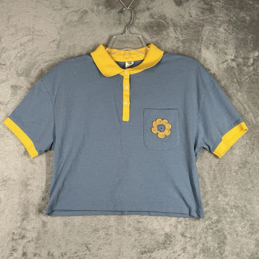 Urban Outfitters Shirt Women Large Blue Yellow Crochet Flower Crop Casual Hippie - Image 3