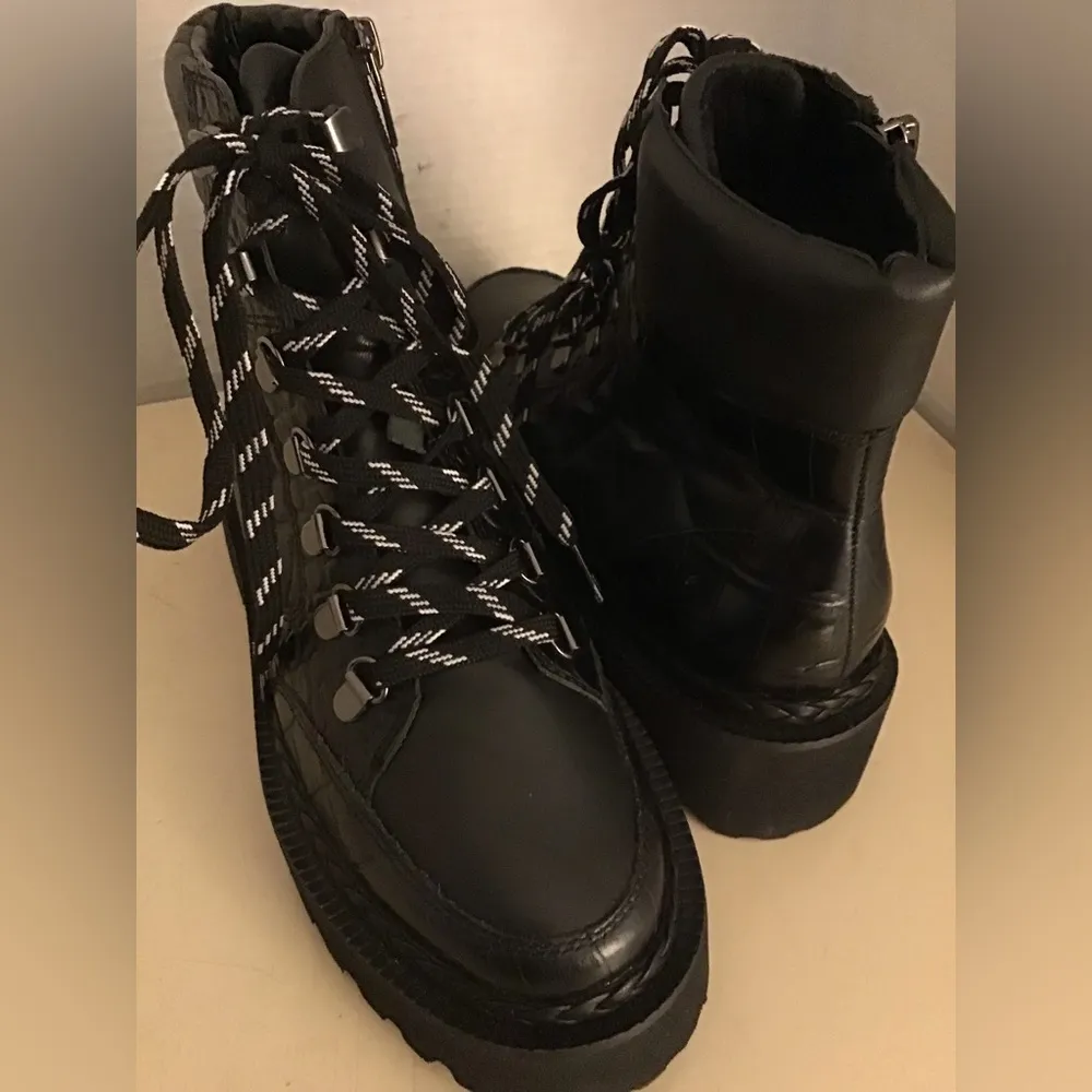 Vince Camuto women black leather combat Medjey boots US 6.5 - Image 7