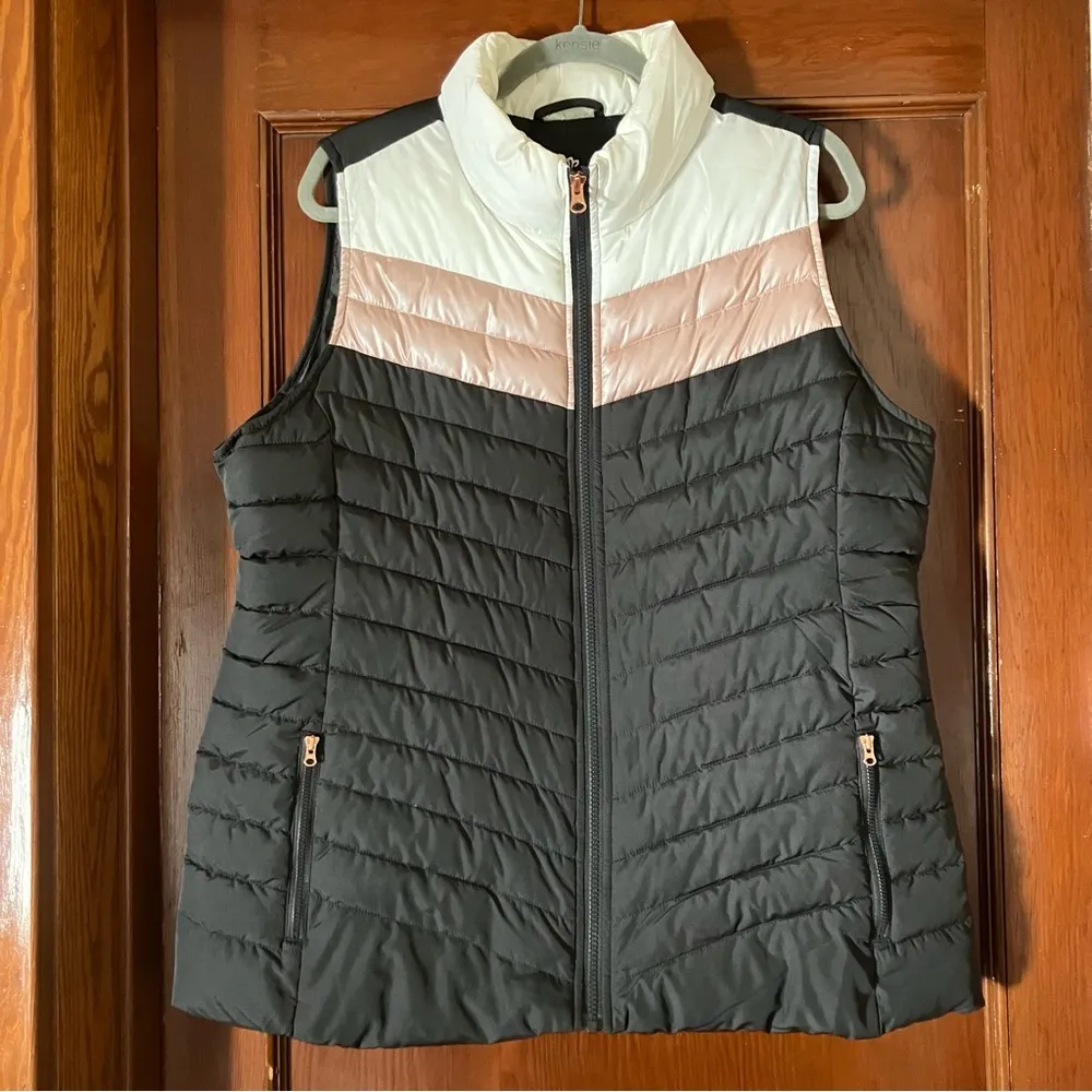 Maurices Black and Pink Chevron Quilted Puffer Vest - Image 2