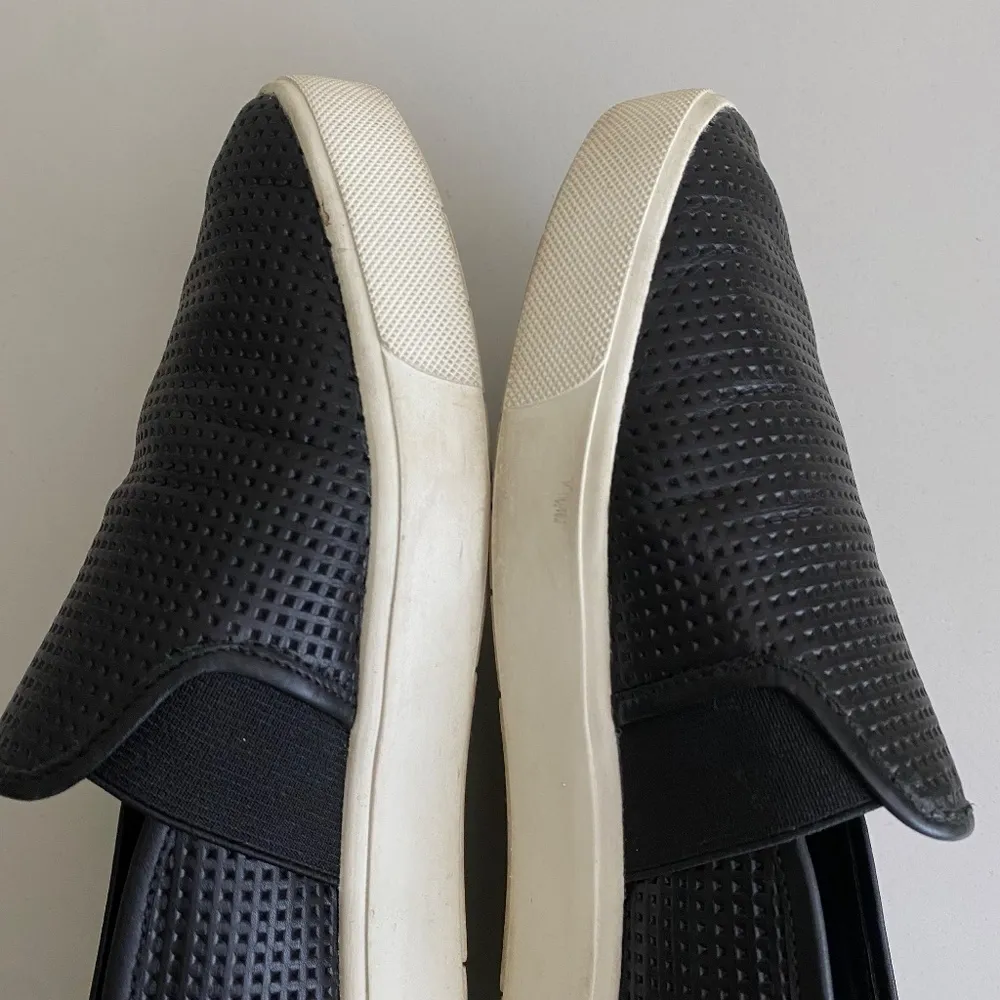 Vince Blair 5 Perforated Leather Slip On Sneaker‎ size 8 - Image 6