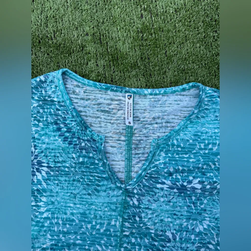 Kuhl Meridian Teal Floral Burst Front Notched Burnout Cotton Blend Top, Size S - Image 3