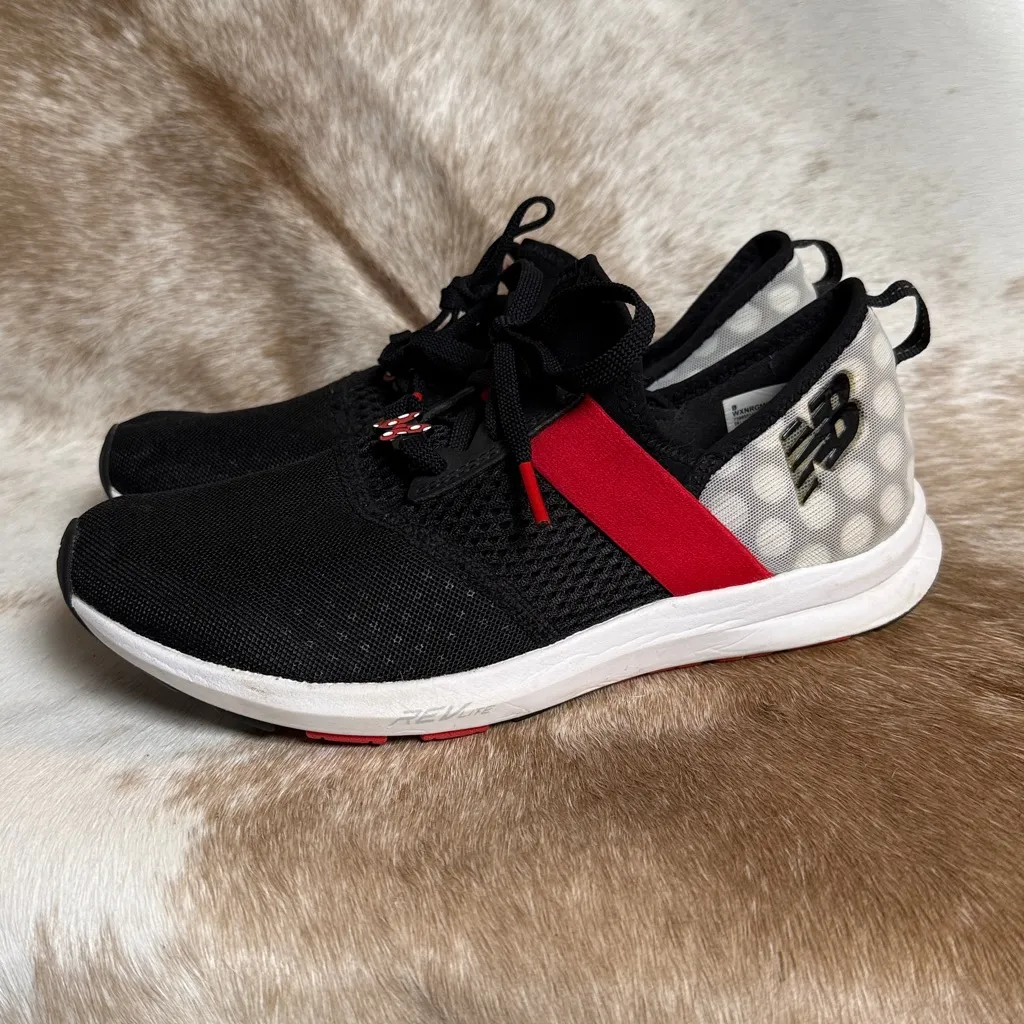 New Balance Disney X Minnie Mouse Women’s shoes size 8 B13 - Image 2