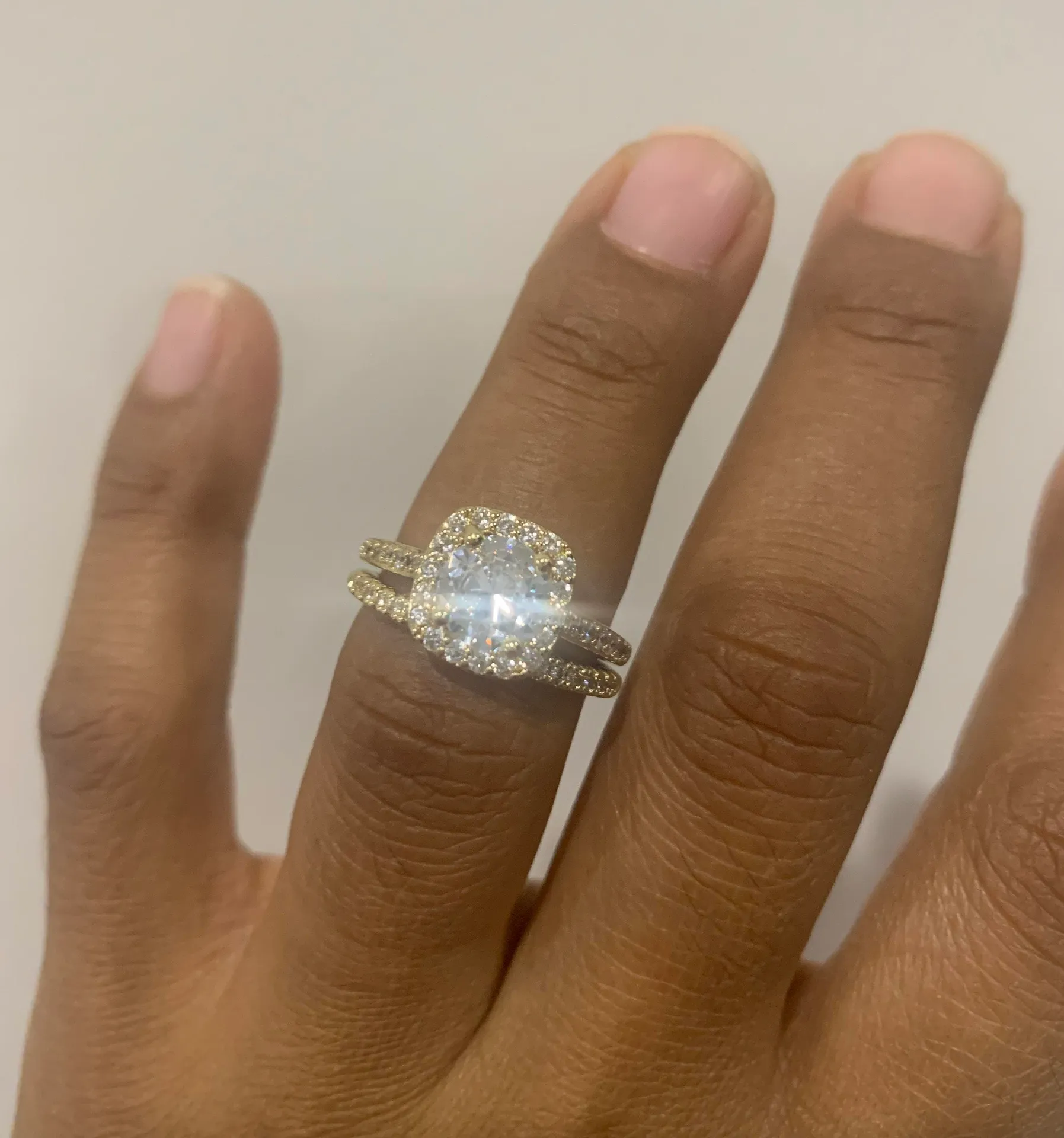 Beverly Hills Boutique Ring... Gold - Image 5