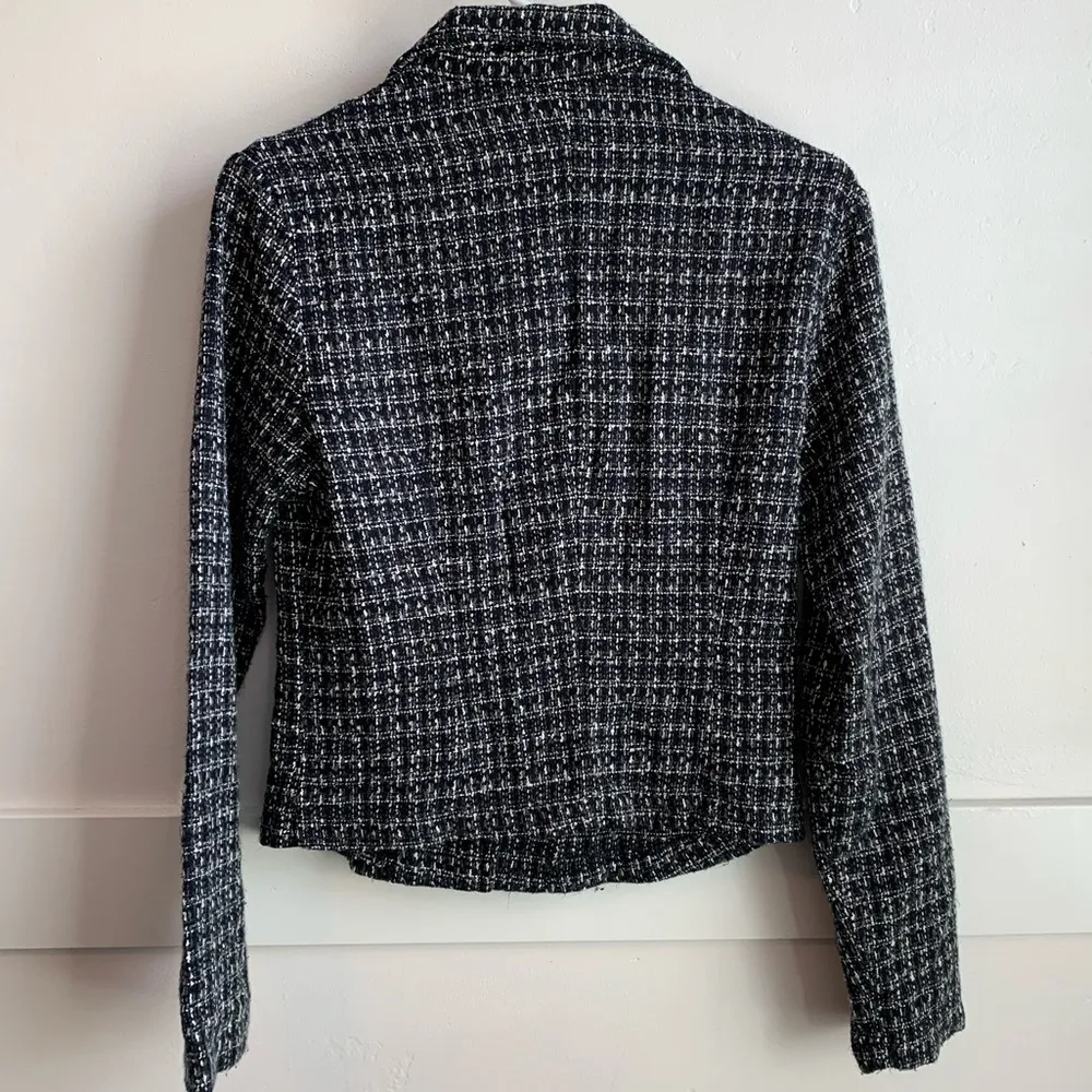 No Boundaries Black & Gray Plaid Blazer - Image 2