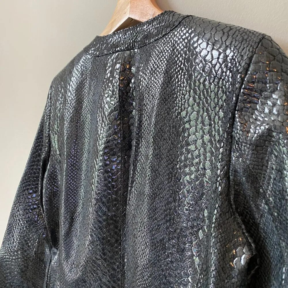 NWOT Jones New York Women's Size Small 100% Leather Glossy Full Zip Black Jacket - Image 15