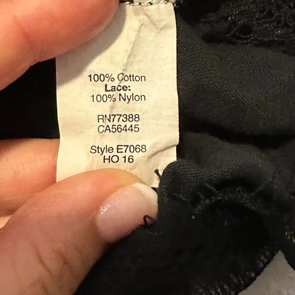 100% cotton J crew black tshirt xs with‎ lace detail on bottom - Image 3