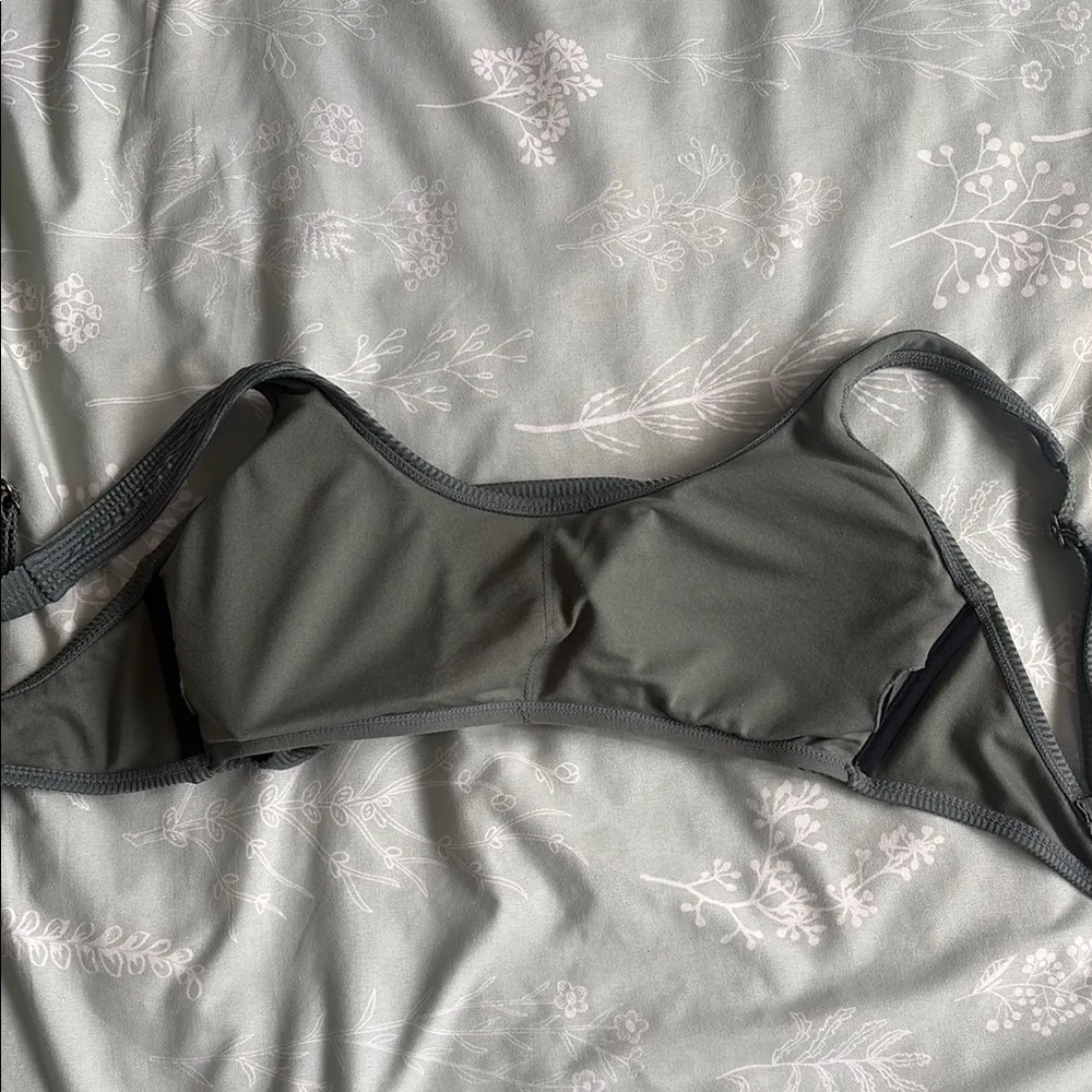 Twist Tie Front Ribbed Bikini Top Green Size M - Image 2