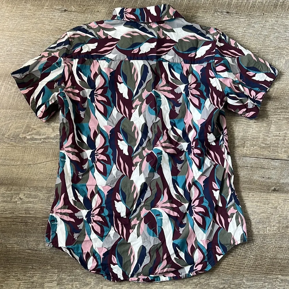 WILDFANG The Essential Short Sleeve Button - Image 4