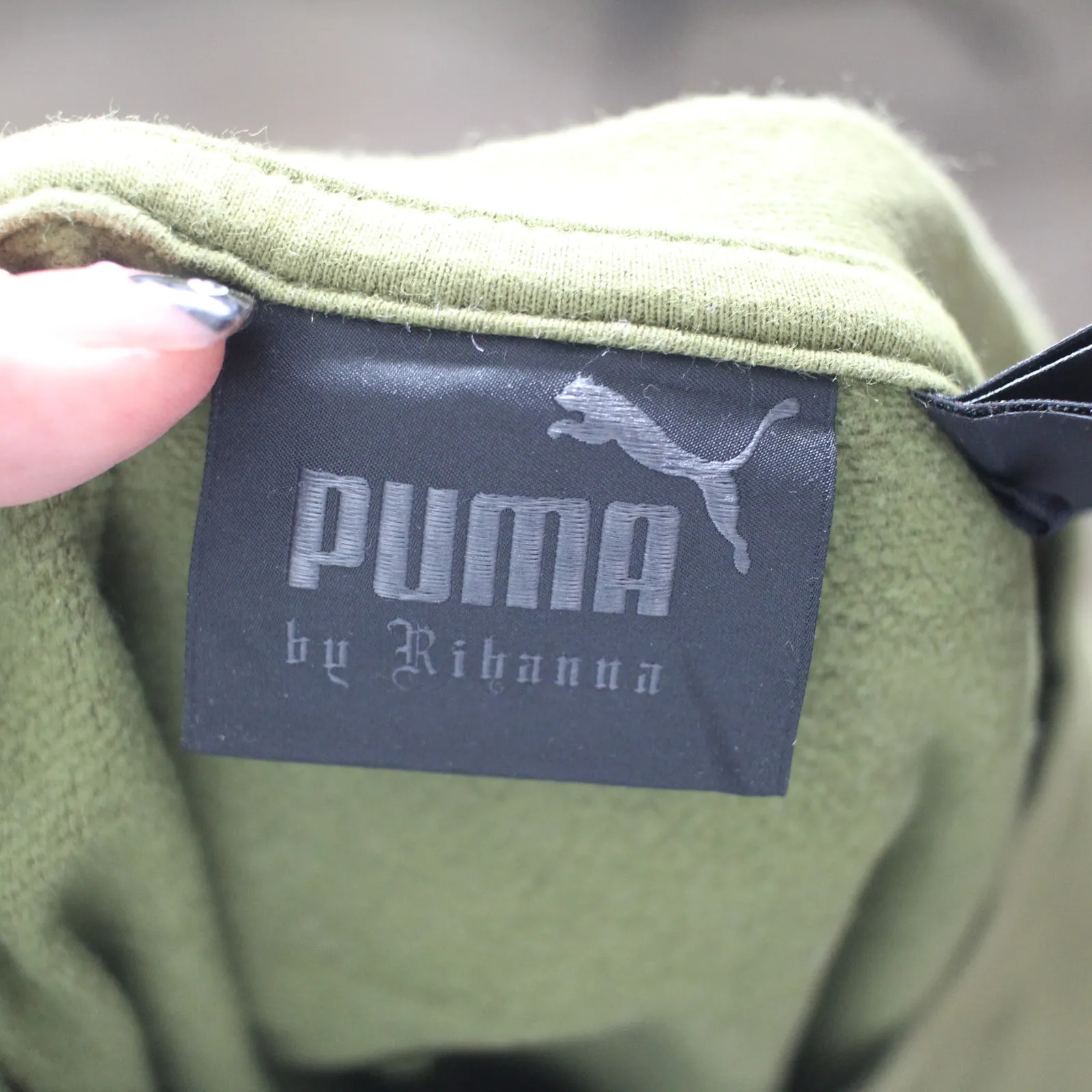 Fenty Puma by Rihanna Olive Green Crop Short Sleeve Size 0 - Image 4