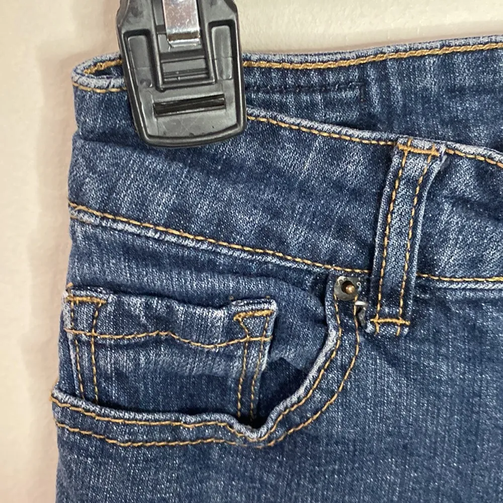 Urban Outfitters BDG Shortie denim cuffed 3” inseam shorts size 25 - Image 3