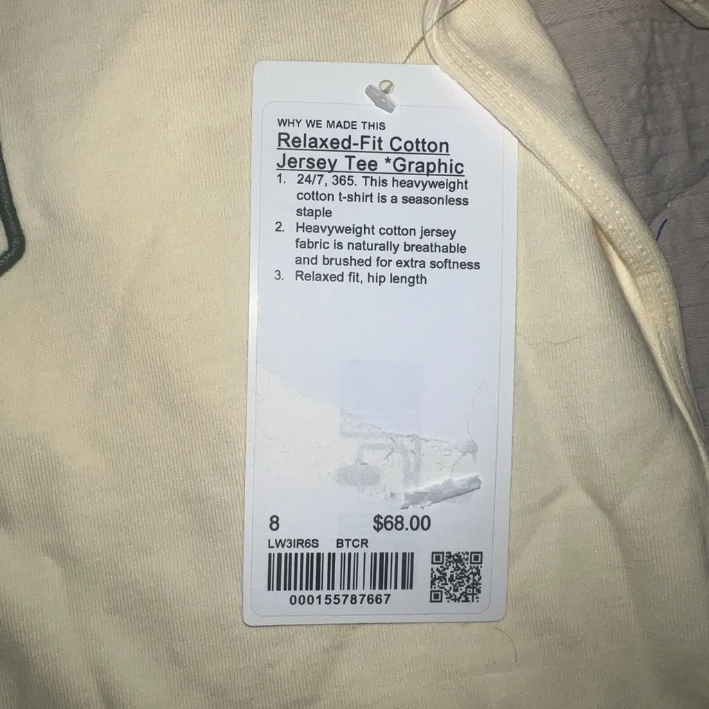 NWT Lululemon Relaxed-Fit Cotton Jersey Tee *Graphic
Buttercream
Size 8 - Image 2