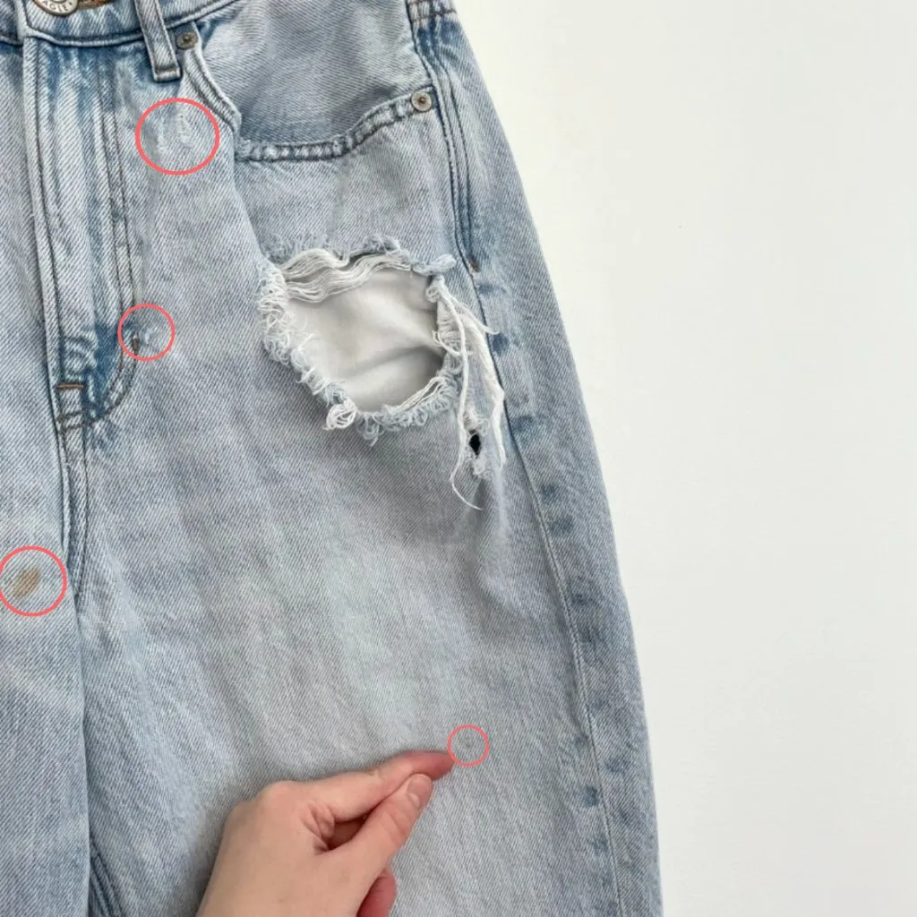 AMERICAN EAGLE AE Highest Rise 90s Boyfriend Light Ripped High Rise Crop Jeans 6 - Image 10