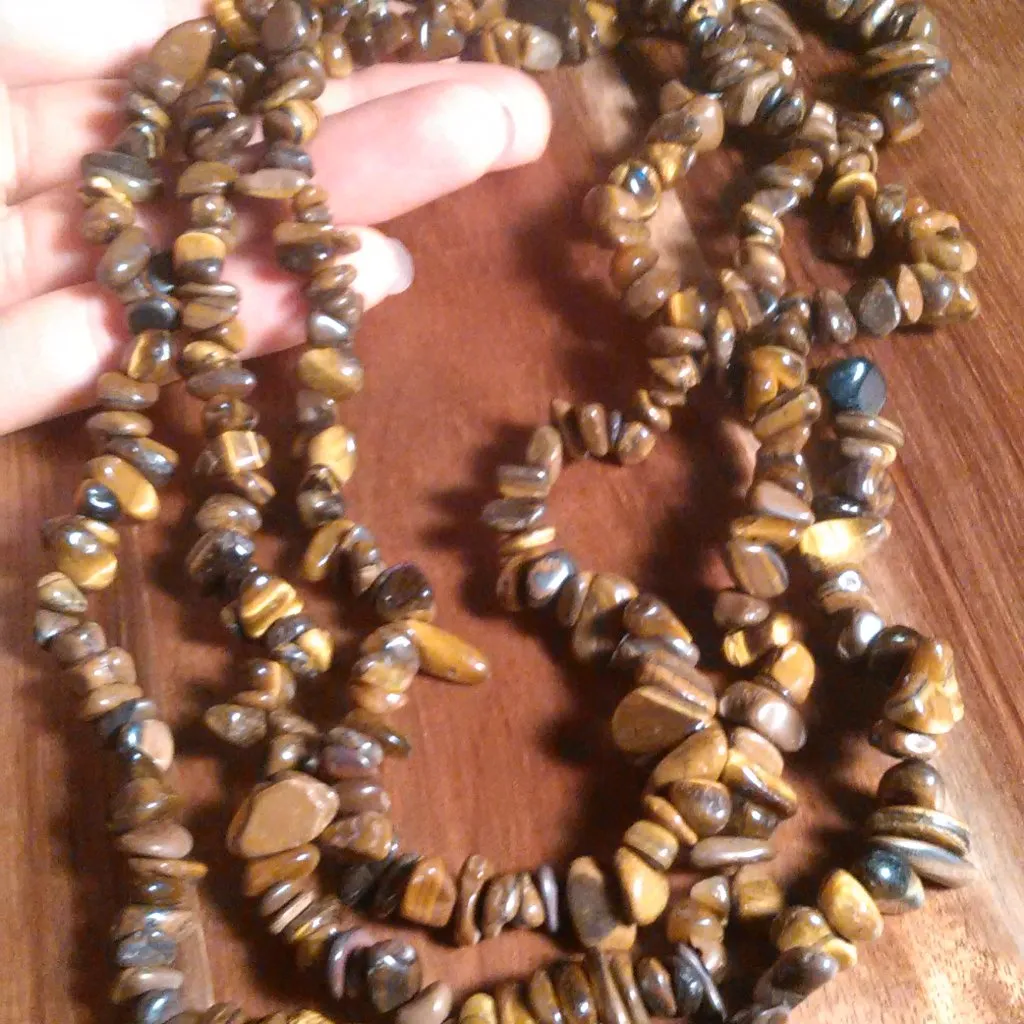 Three Row Tiger's Eye Chips Silvertone Necklace - Image 10