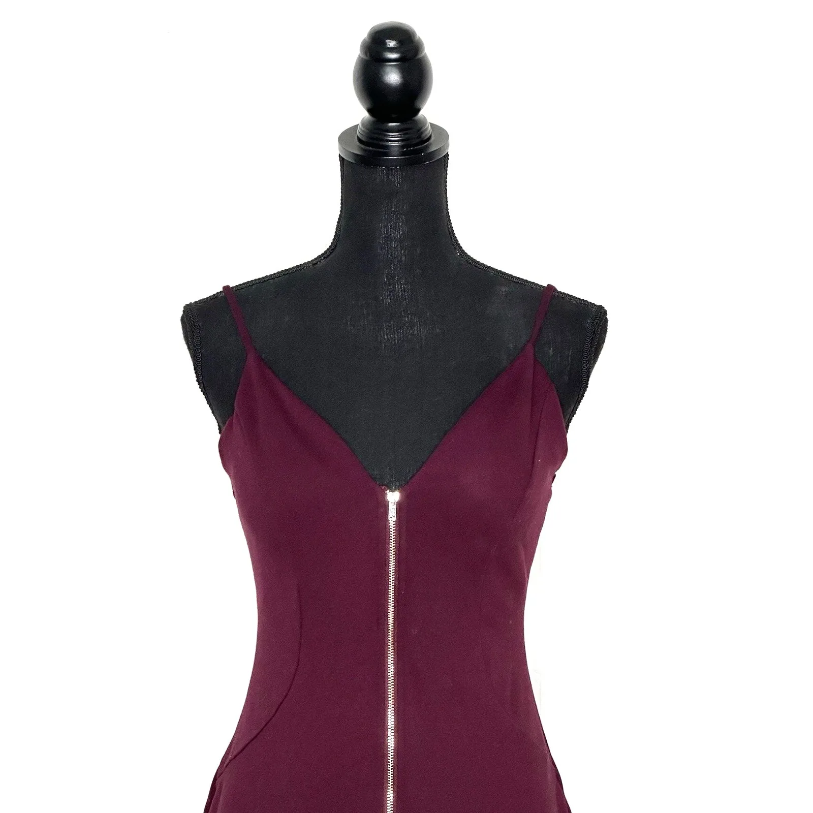 Haute Monde Women's Burgundy Sleeveless Front Zip Bodycon Mini Dress Size Large - Image 2
