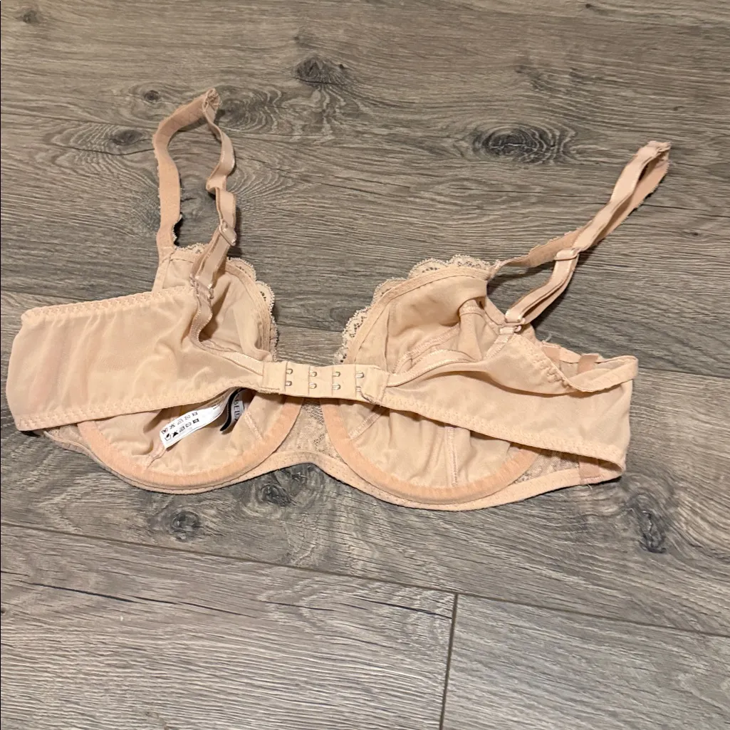 Cosabella Lace Underwire Bra in Cream - Image 2