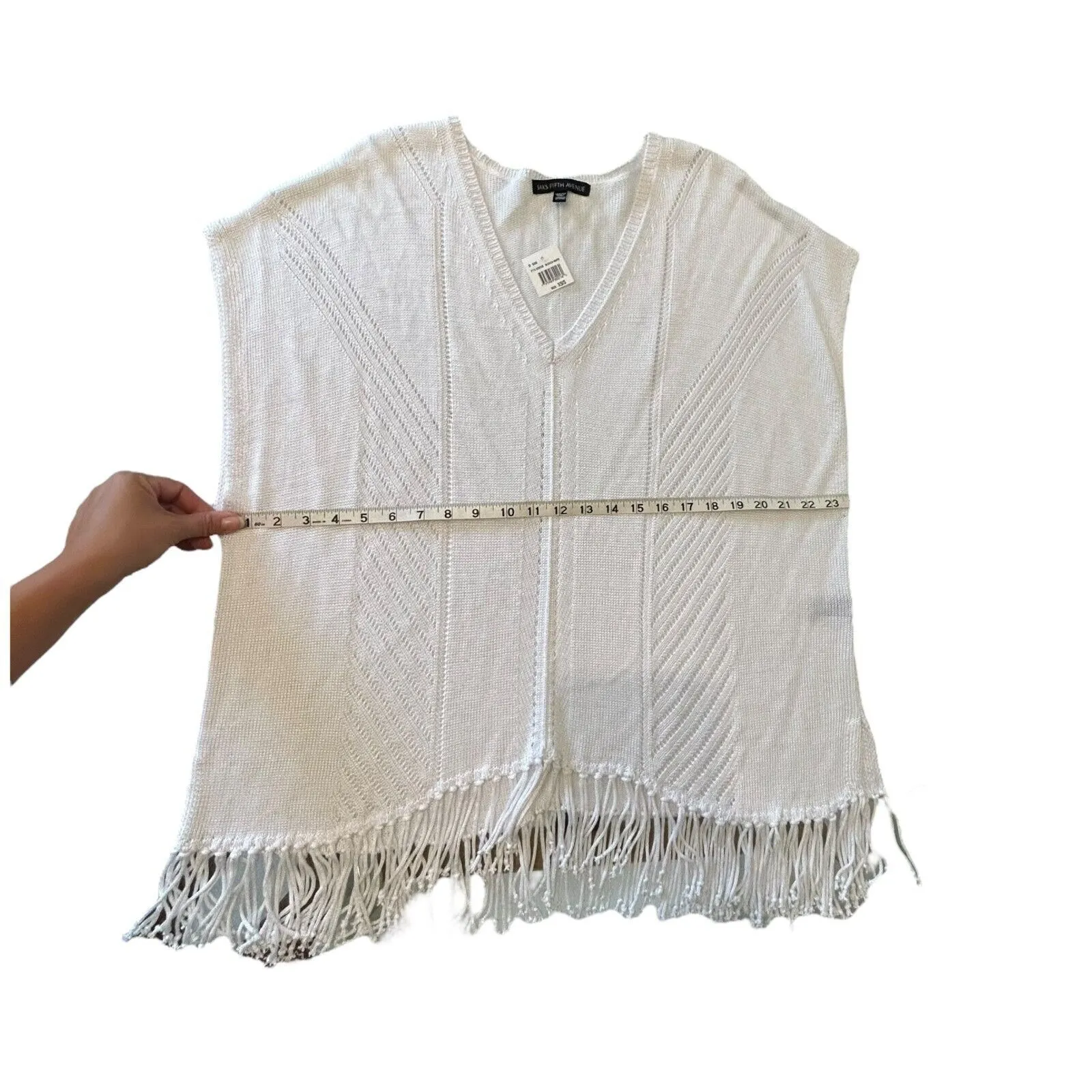New SAKS FIFTH AVE White Crochet‎ Fringed Sweater Poncho Boho Oversized Top XS - Image 6