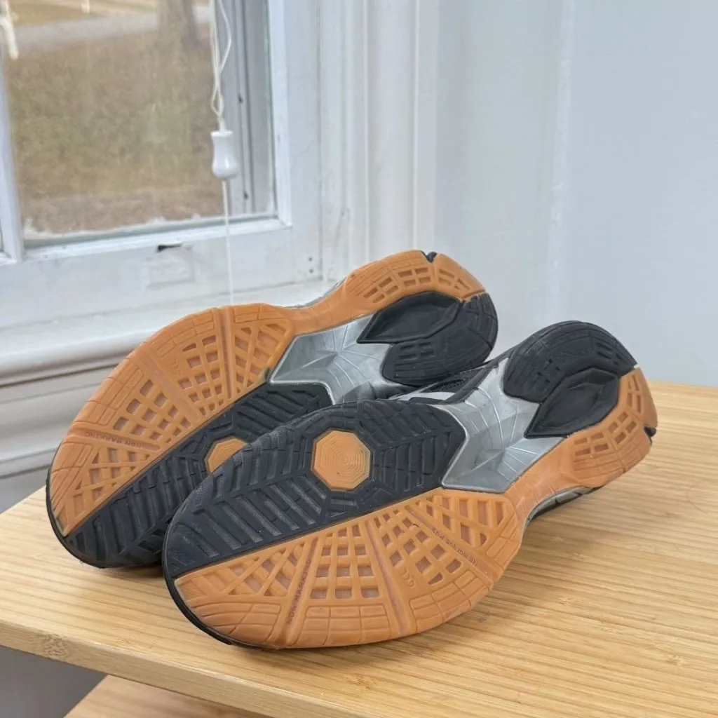 Asics Gel Tactic Black Silver Volleyball Sneakers Womens Shoe Size 8 B554N - Image 5