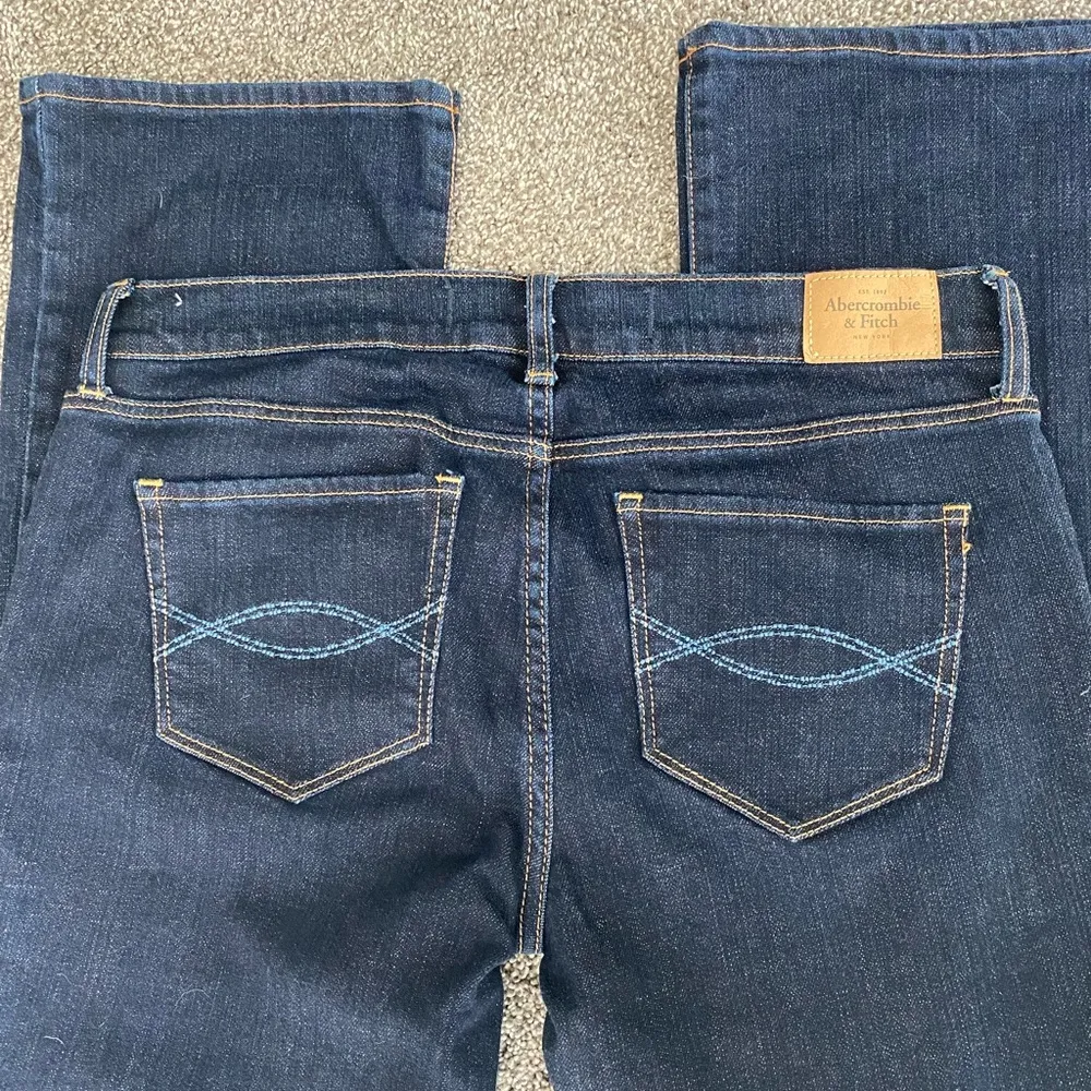 Abercrombie & Fitch Bootcut Jeans – Size 28x33 (6R) - Image 6