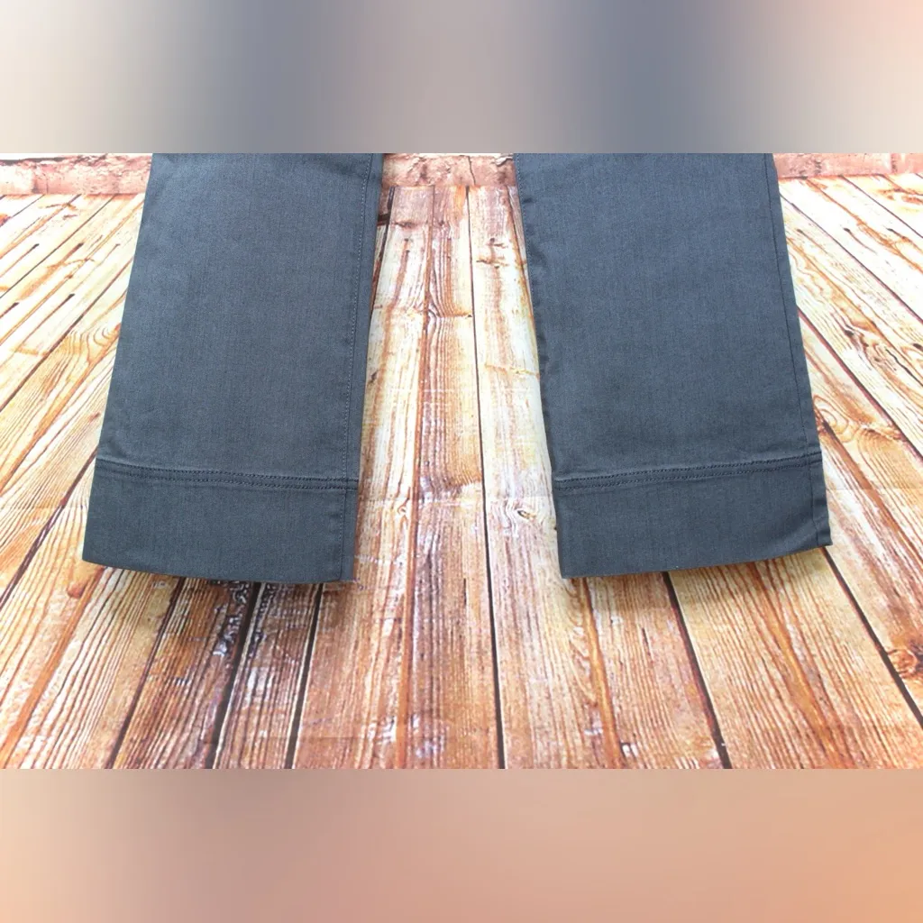 Worth Women's Charcoal Cropped Pants Gray Size 8 - Image 5