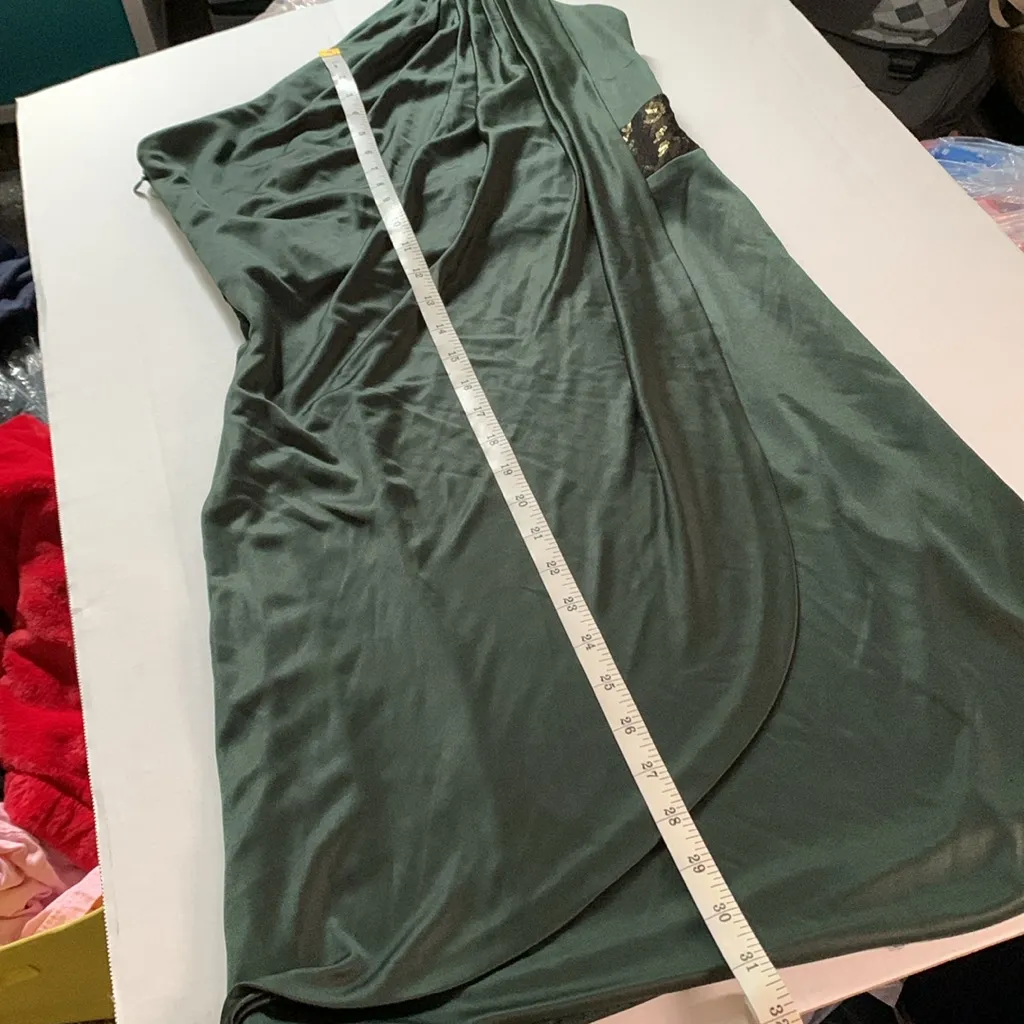 Theia Emerald Green One Shoulder Cocktail Dress Sequin Waist Draped Size 4 - Image 11