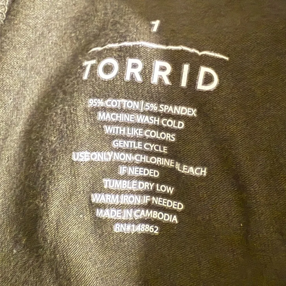 Torrid Olive Green Full-Length Legging - size 1 - Image 3