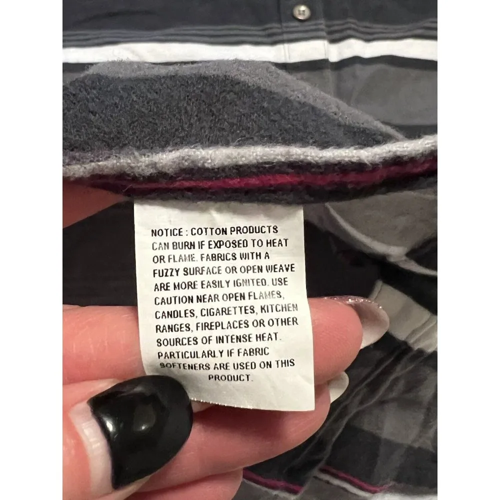 CABELAS Shirt Women Size Medium Aztec Flannel Southwestern Cowboy Western Button - Image 11