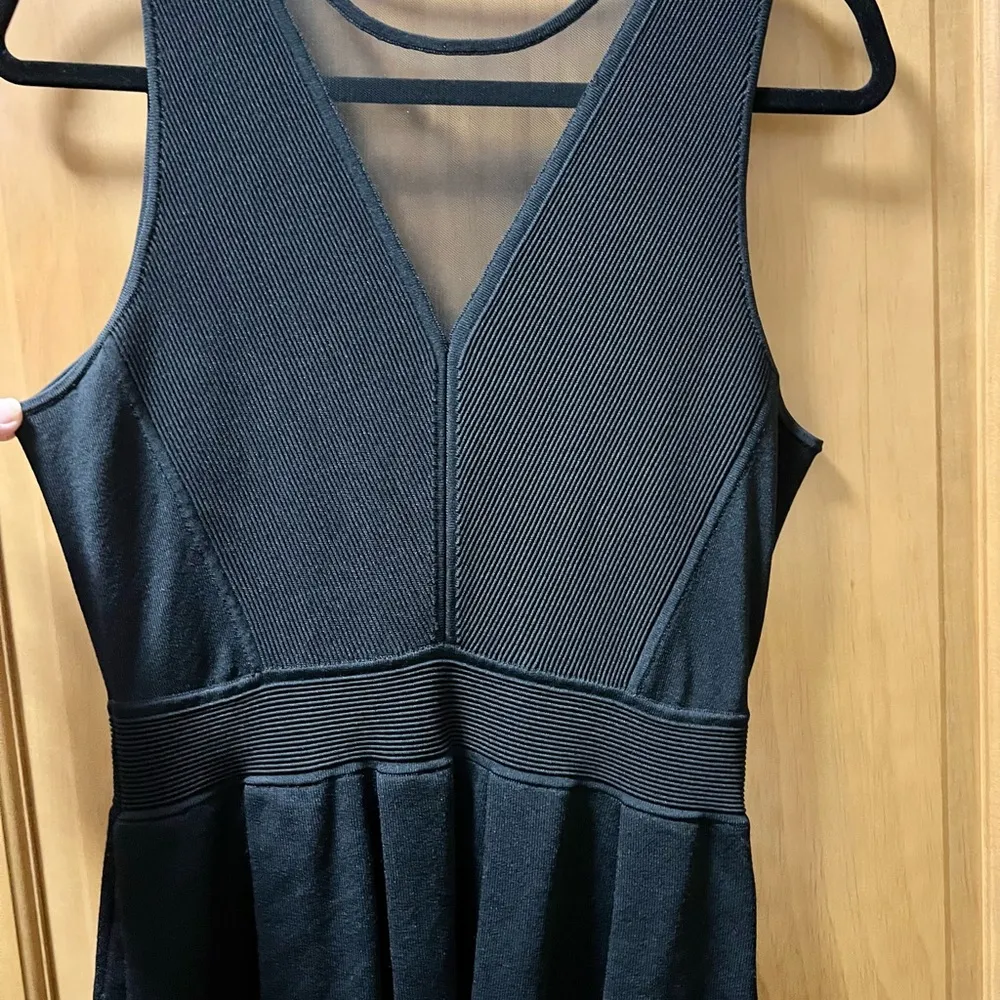 WHBM Sleeveless Black V-Neck top with Mesh detail: Size S - Image 3