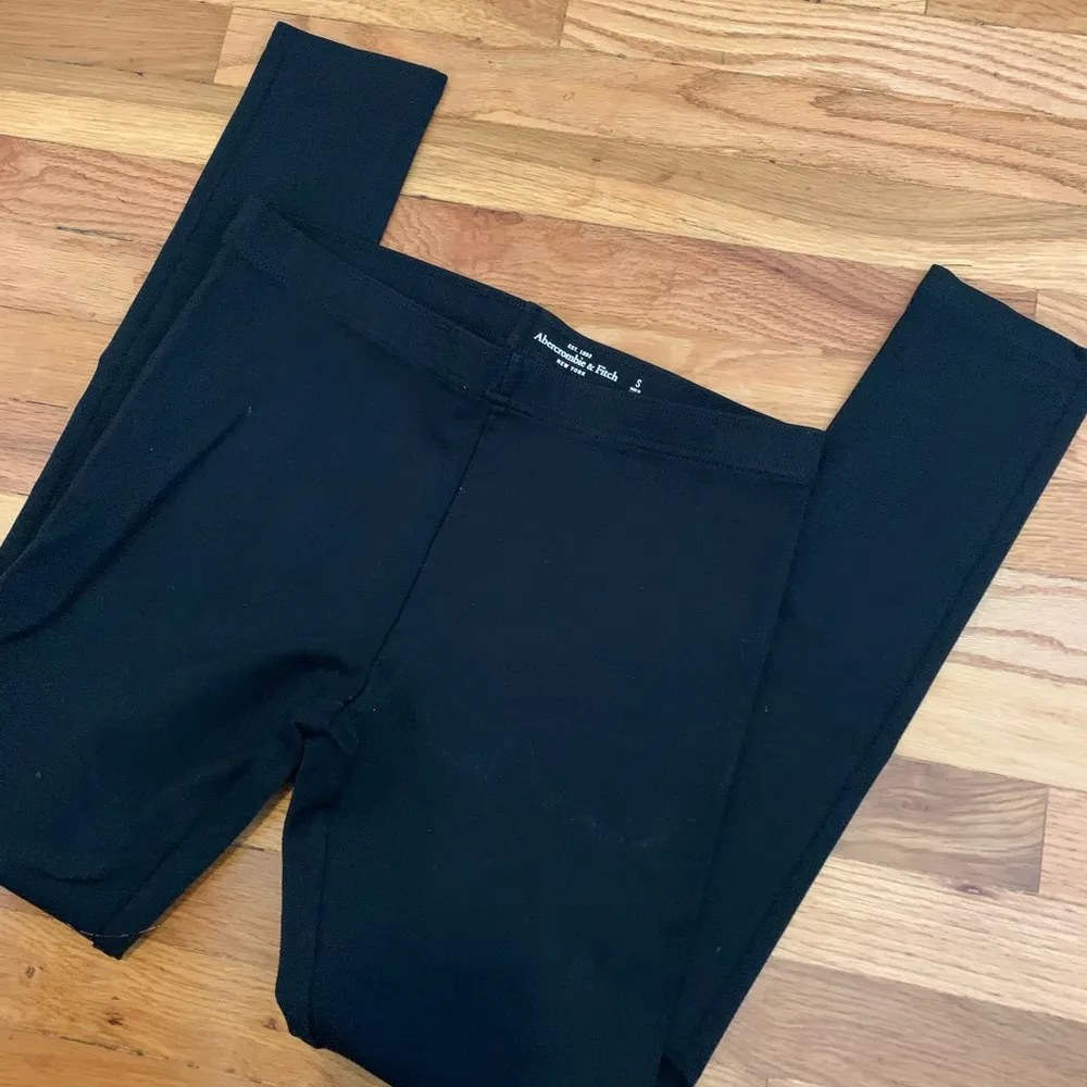 Abercrombie&Fitch Leggings - Image 3