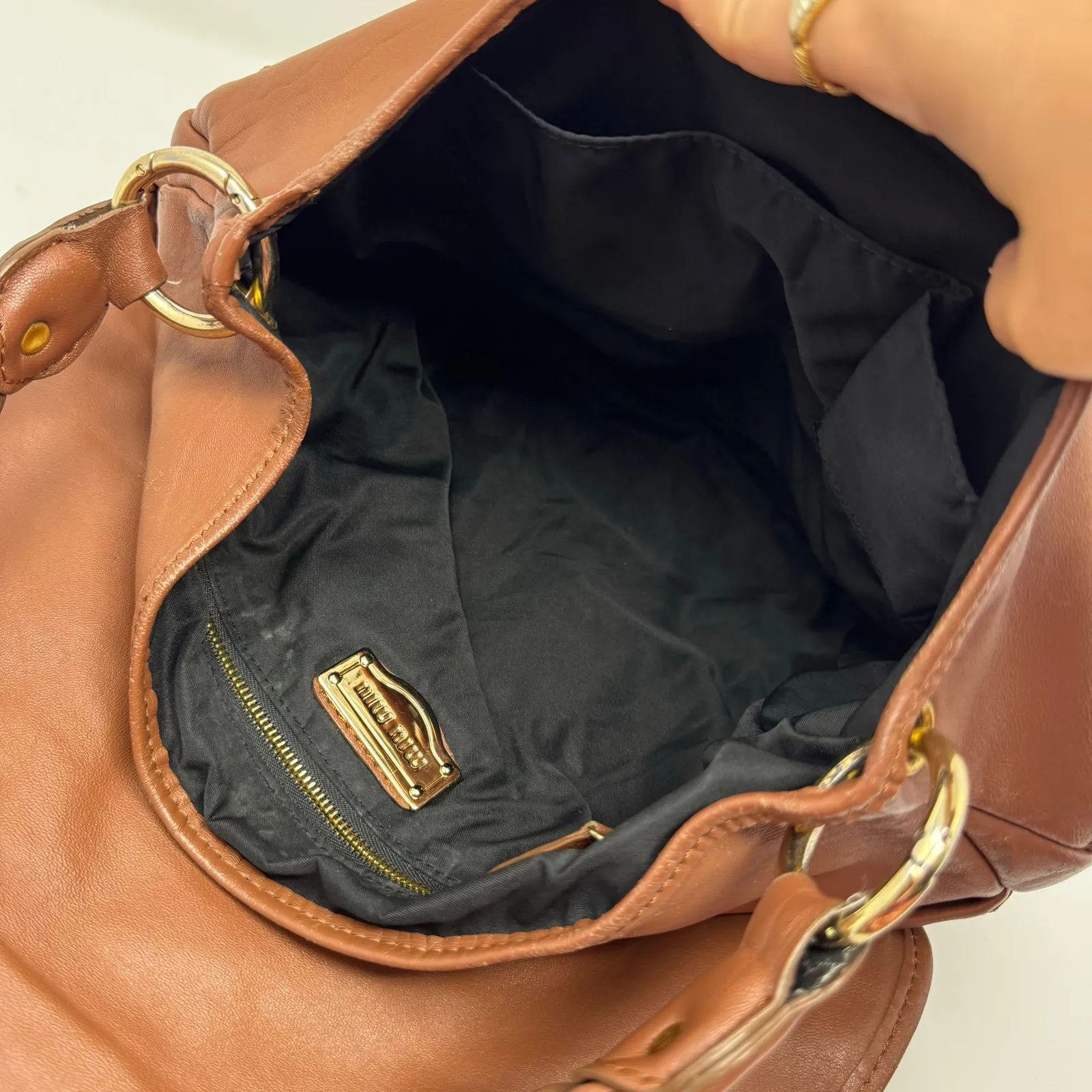 Miu Miu Brown Coffer matelassé leather hobo/shoulder bag with Braided Handle - Image 13